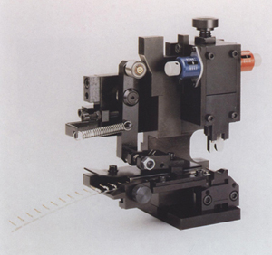 MTM Quer-Crimpwerkzeuge für Band-Werkzeuge