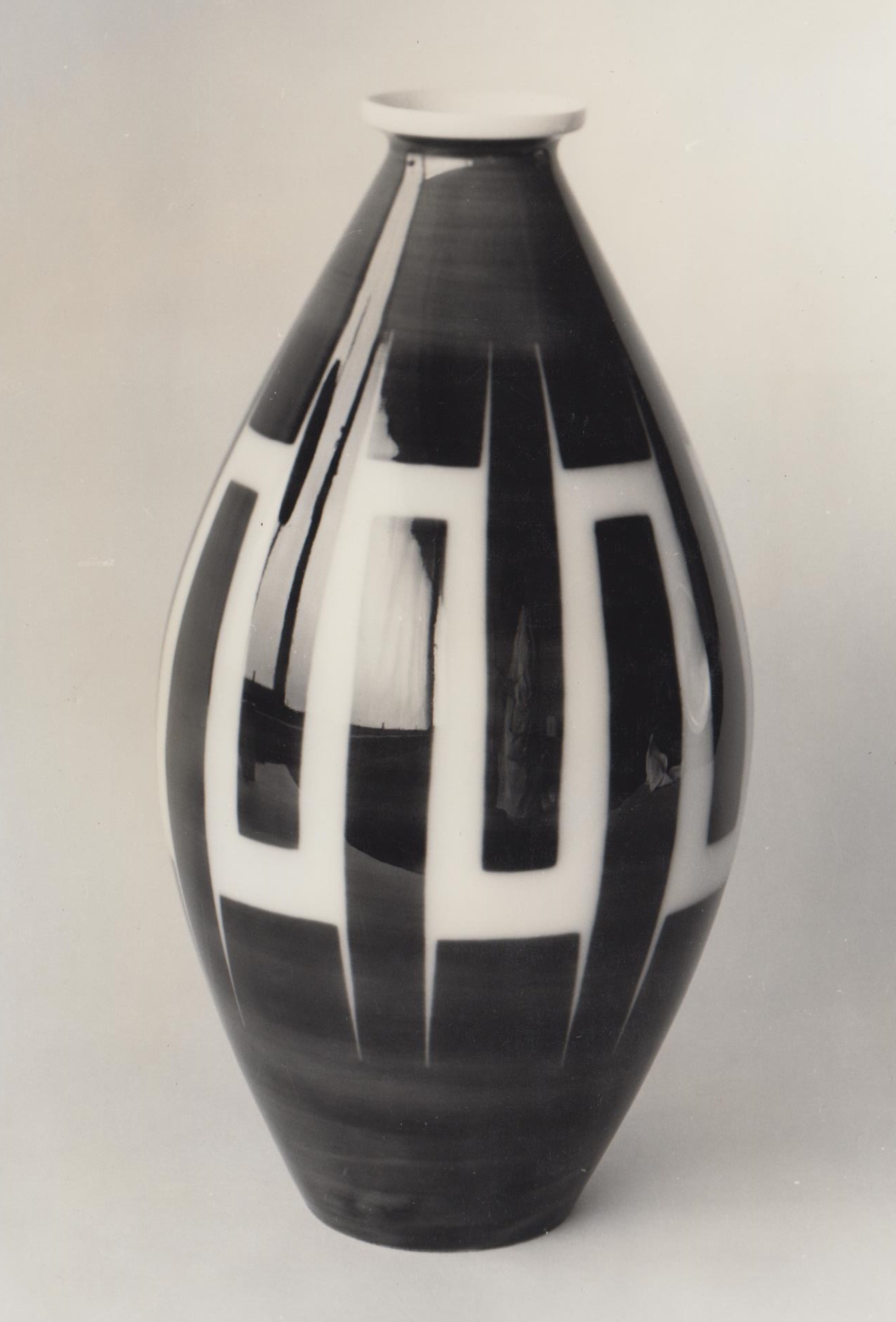 Vase krukenform, Kobalt 147/1102