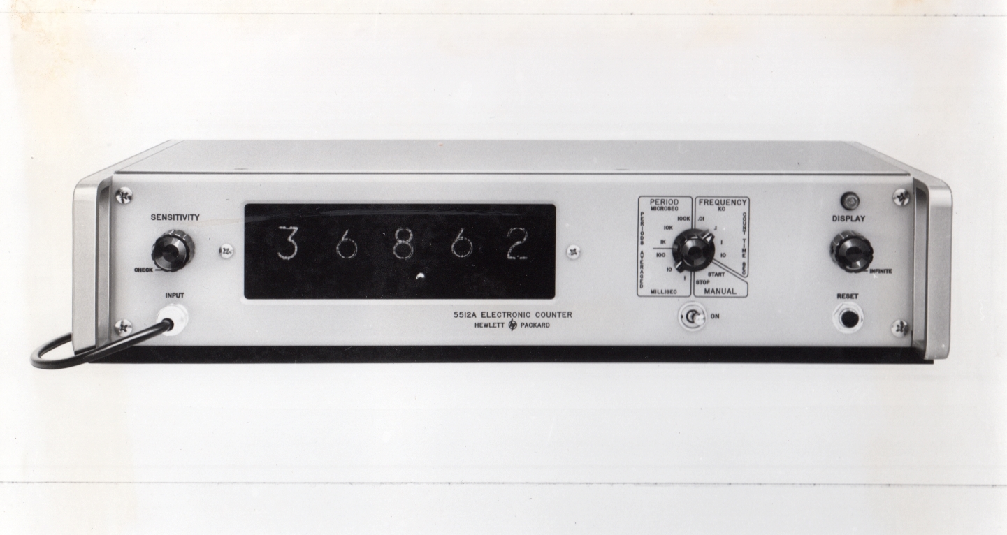 Transistorisierter elektronischer Zähler Typ 5512