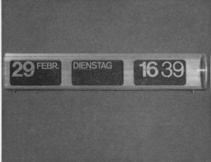 Springziffernuhr, dator 6