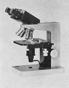Kurs-und Arbeitsmikroskop HM-LUX, 510 143