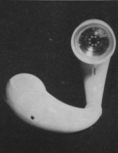 Transistor-Pop-Radio R-72