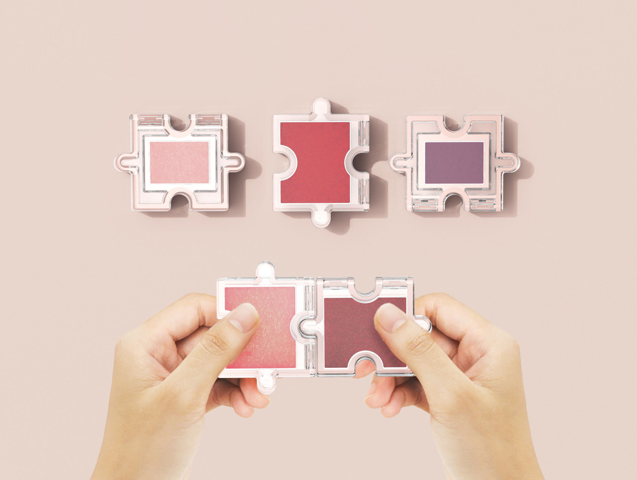 Puzzle - Play with beauty and joy Make-up compact