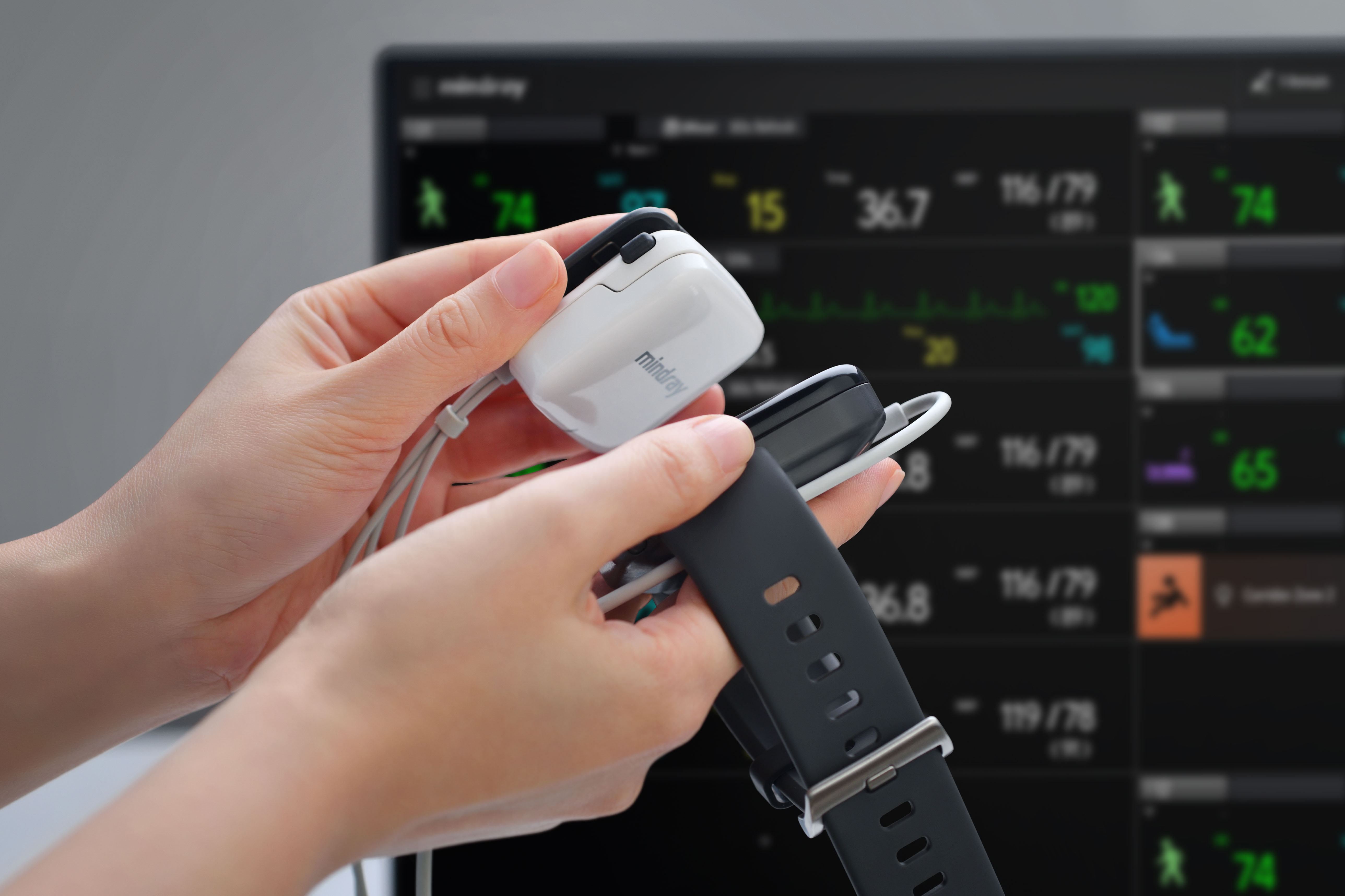 mWear wearable patient monitoring system