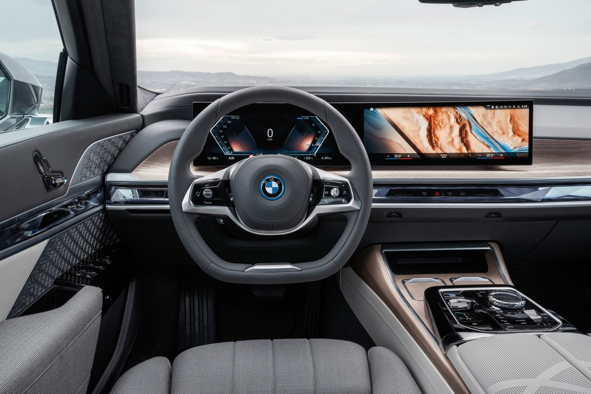 BMW i7