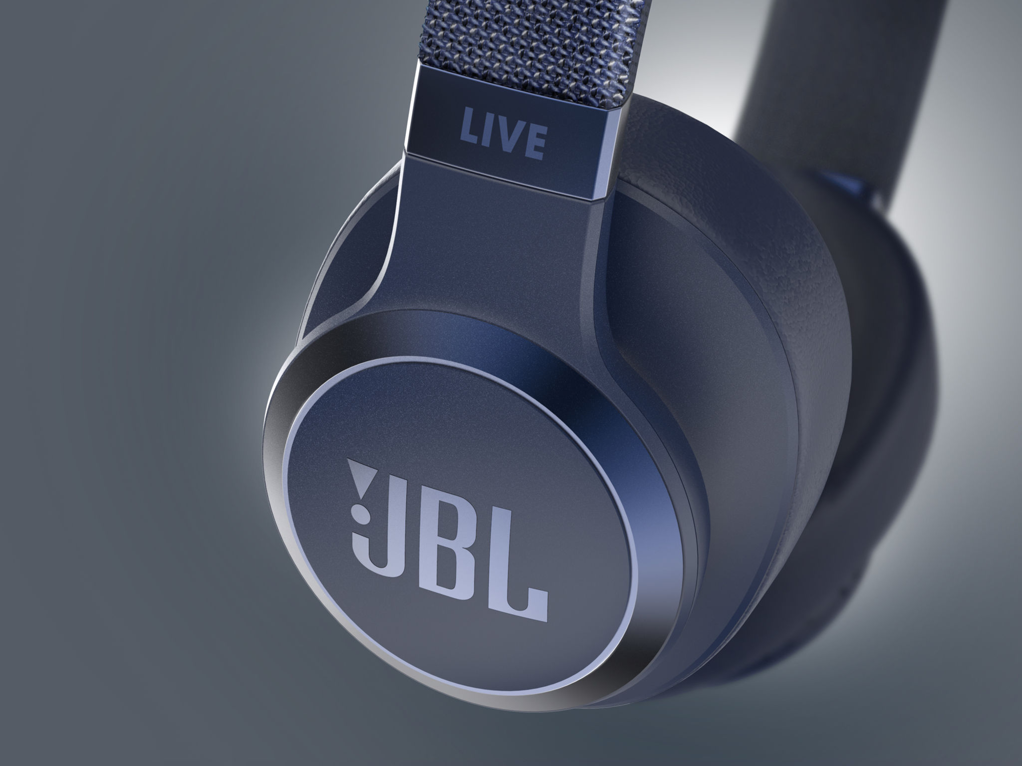 JBL LIVE 660NC