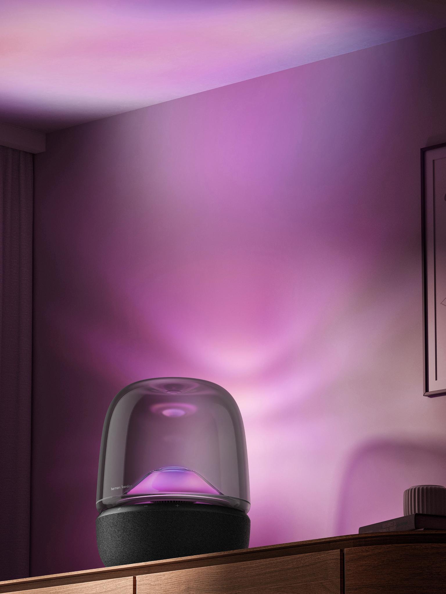 Harman Kardon Aura Studio 5