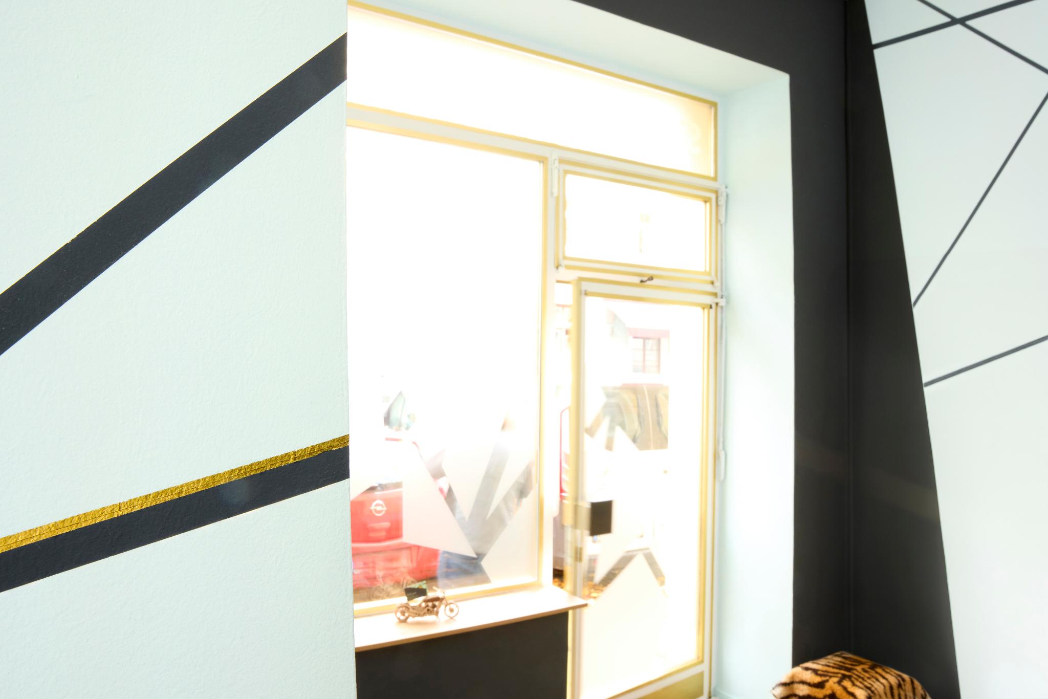 Simone’s world - the slightly different office