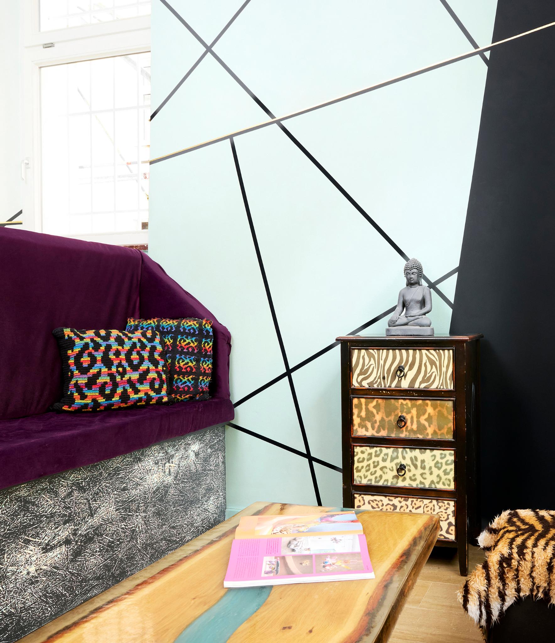 Simone’s world - the slightly different office