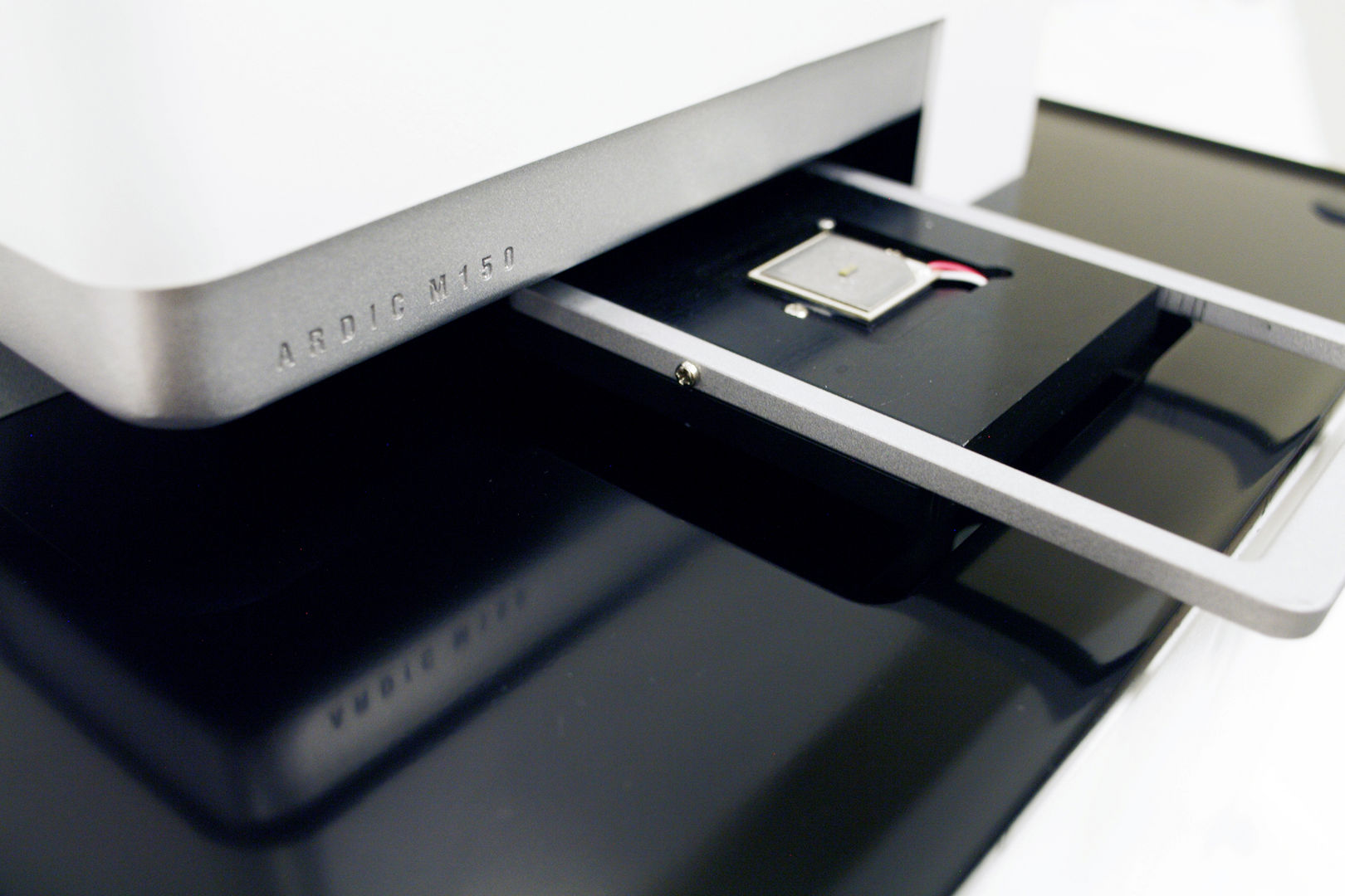 M150 MEMS Analyzer