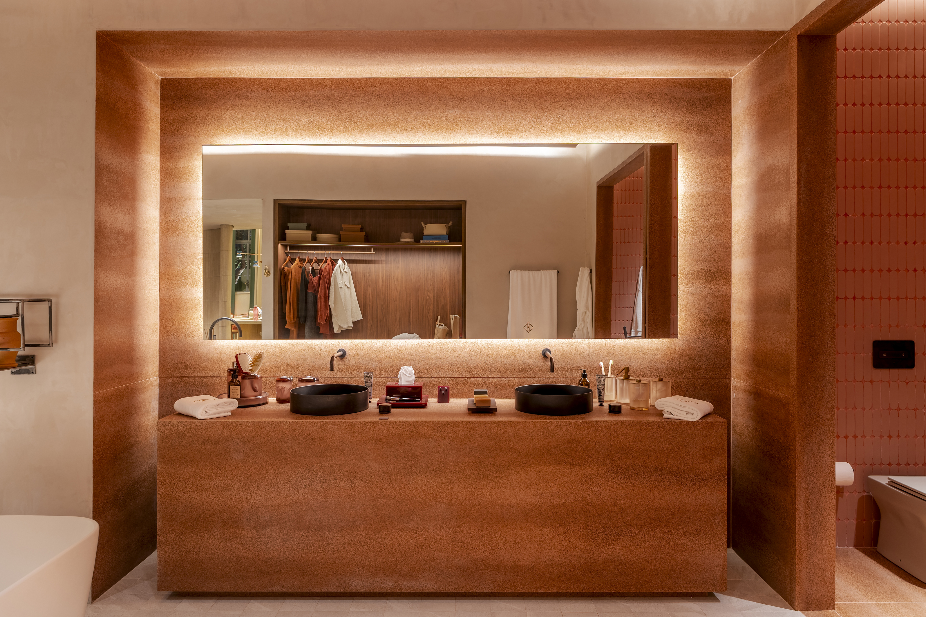 Petra Taipa by Marina Linhares