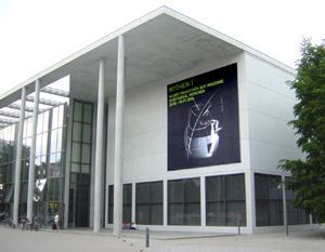 Mythen. Automobili Lamborghini in der Pinakothek der Moderne