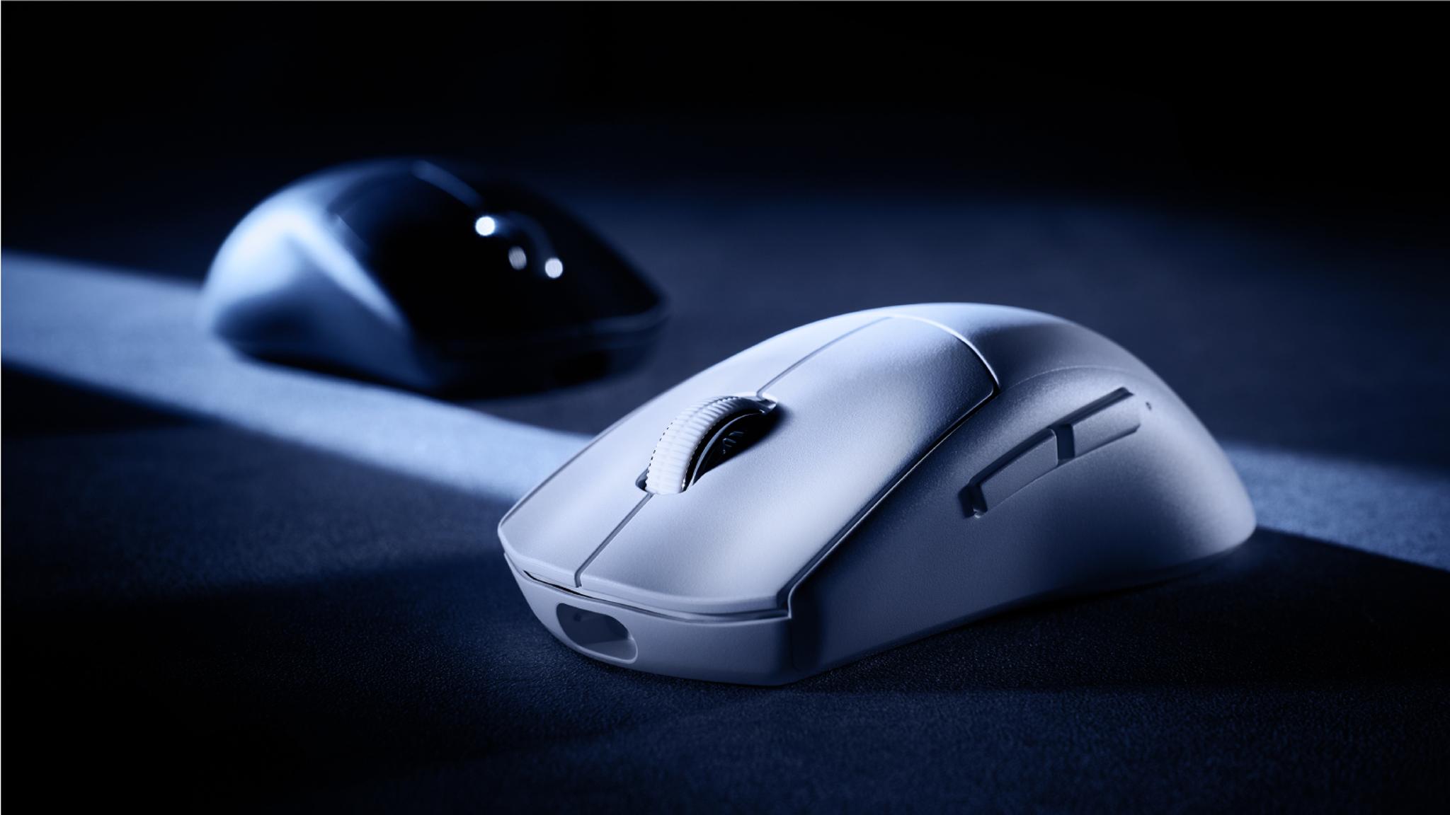 TRUE 8K Wireless Gaming Mouse with UWB