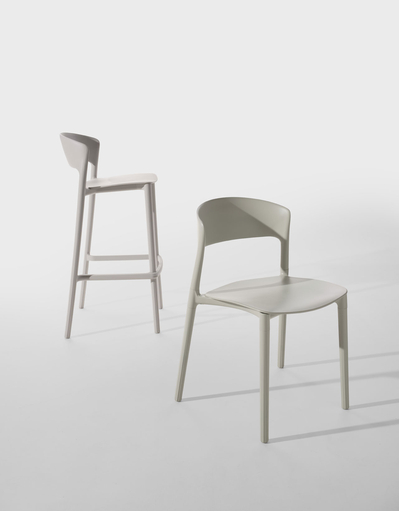 Seven - A new way of thinking the chair