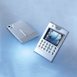 N900