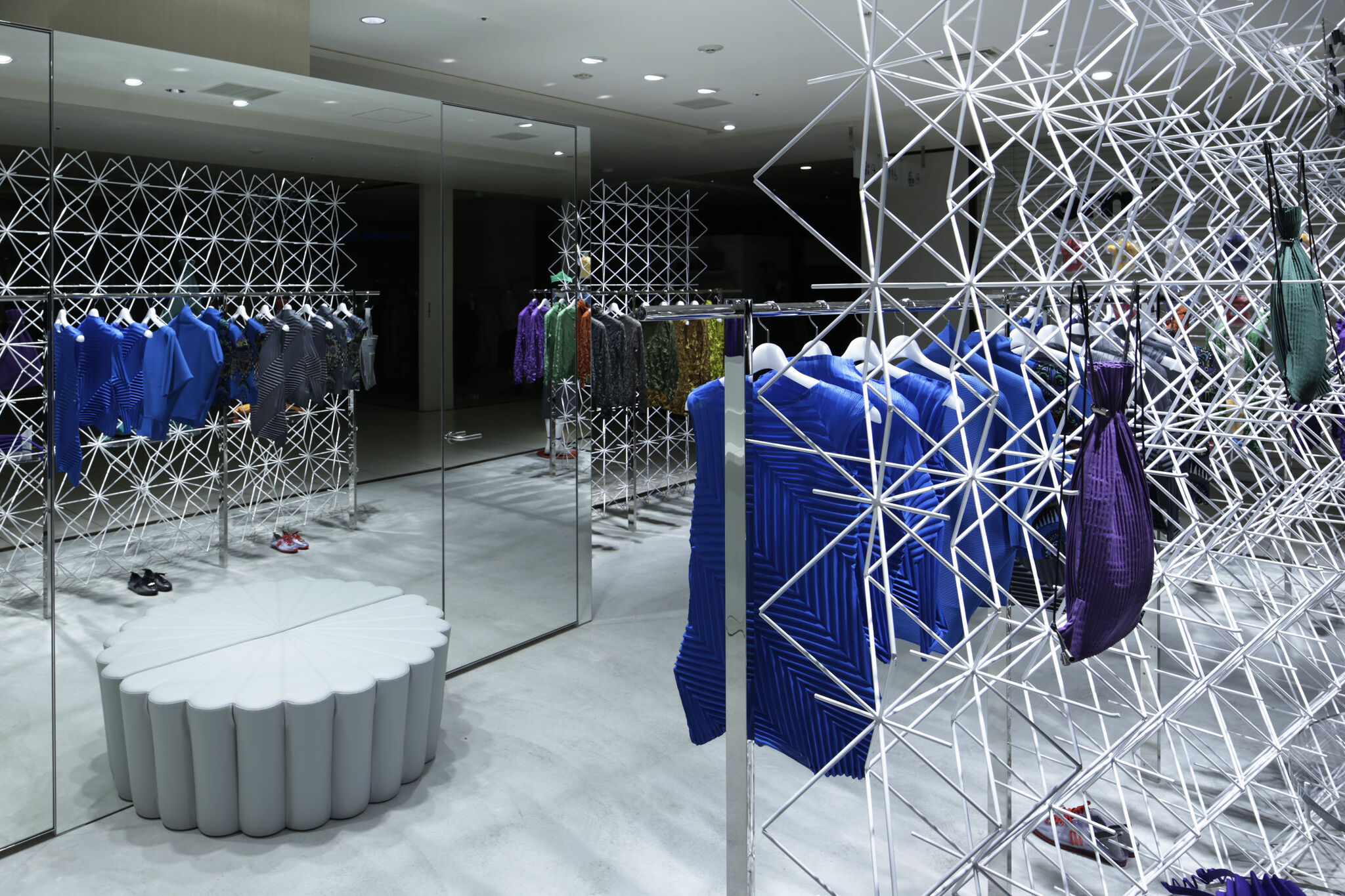 me ISSEY MIYAKE