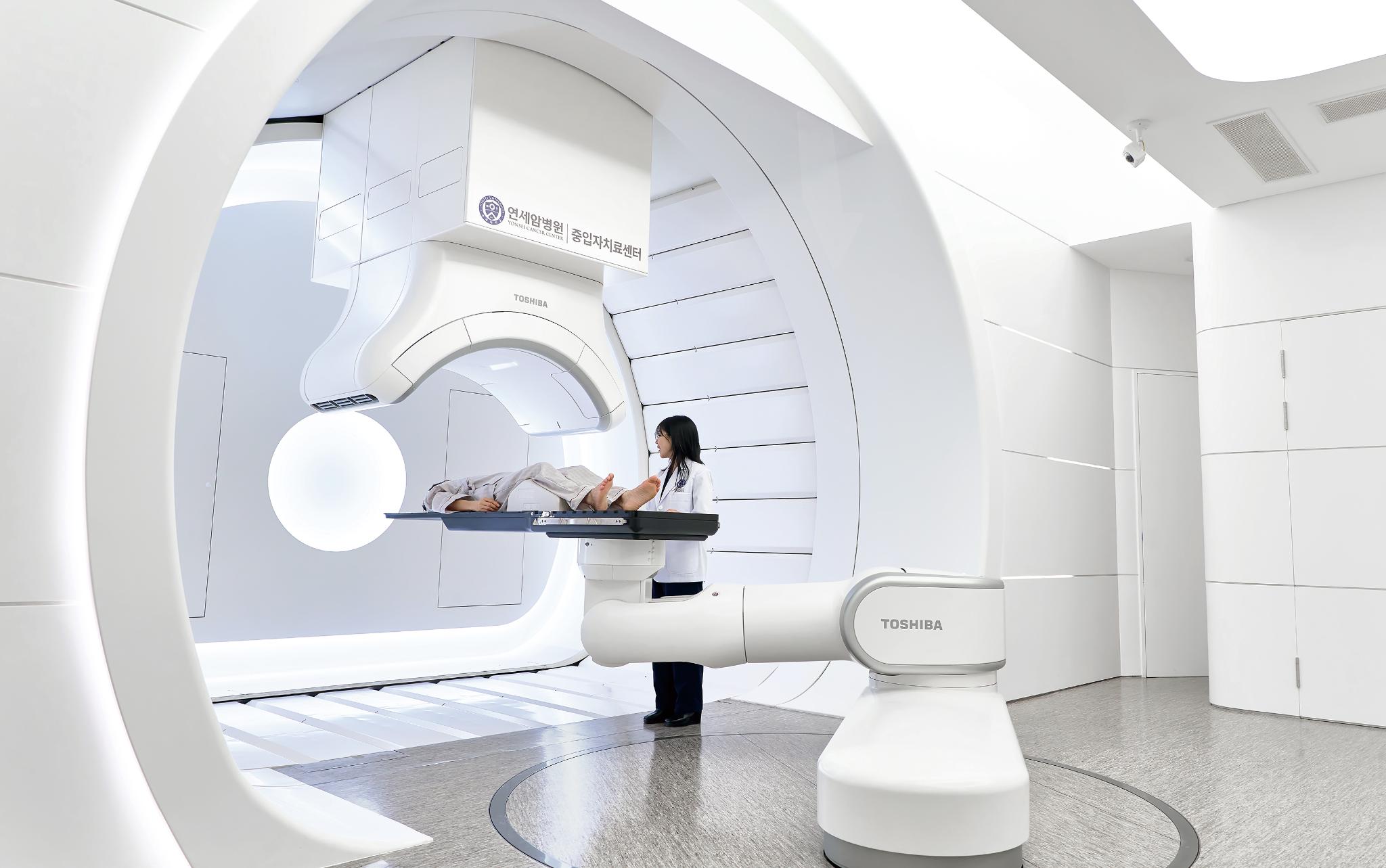 Heavy Ion Therapy System CI-1000