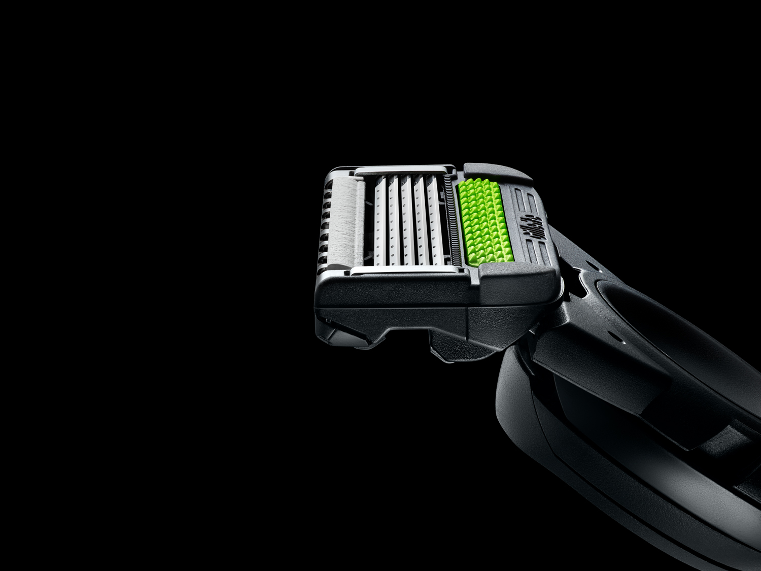 iF Design - GilletteLabs - Exfoliating Razor