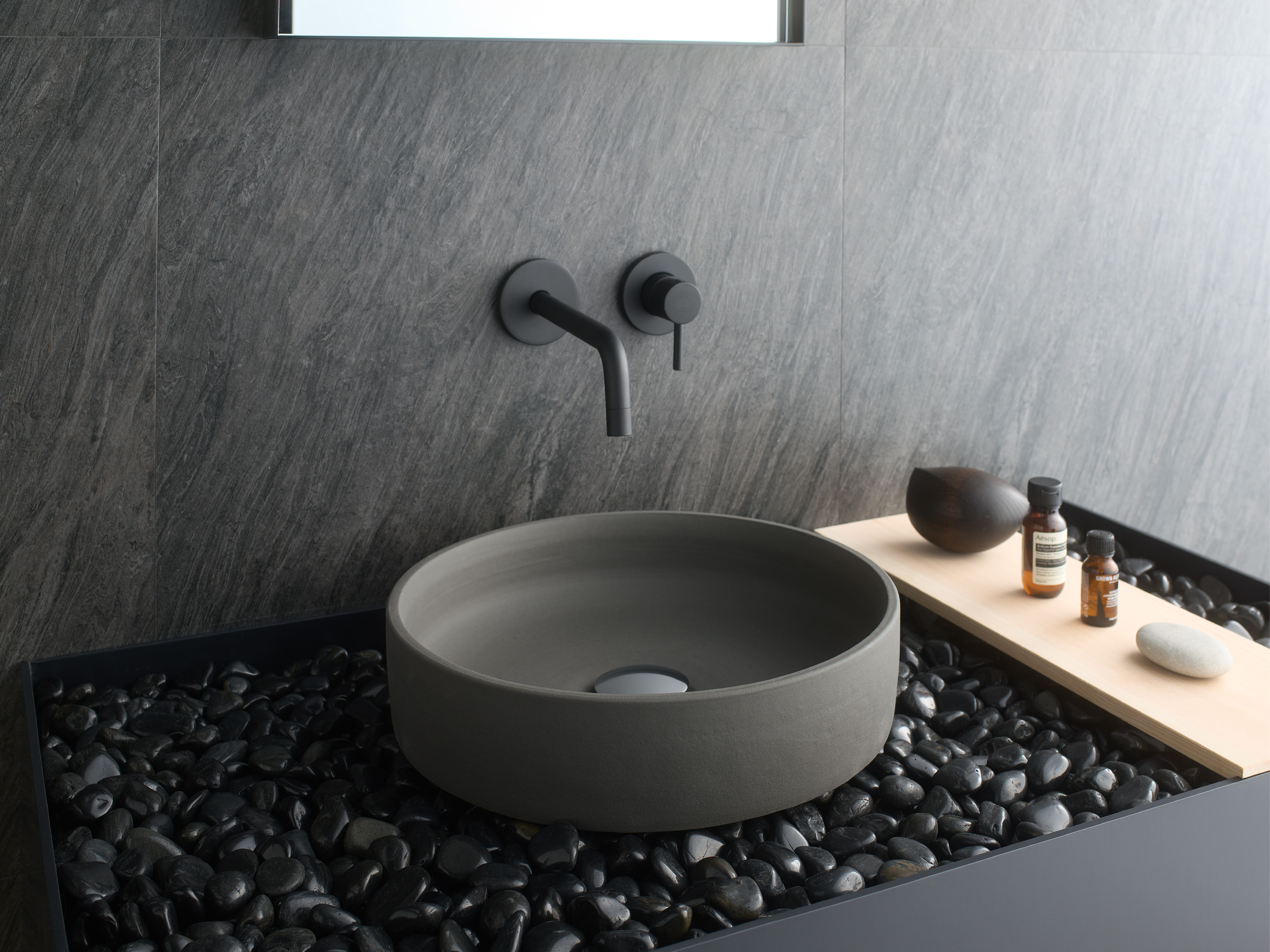 shigaraki concrete