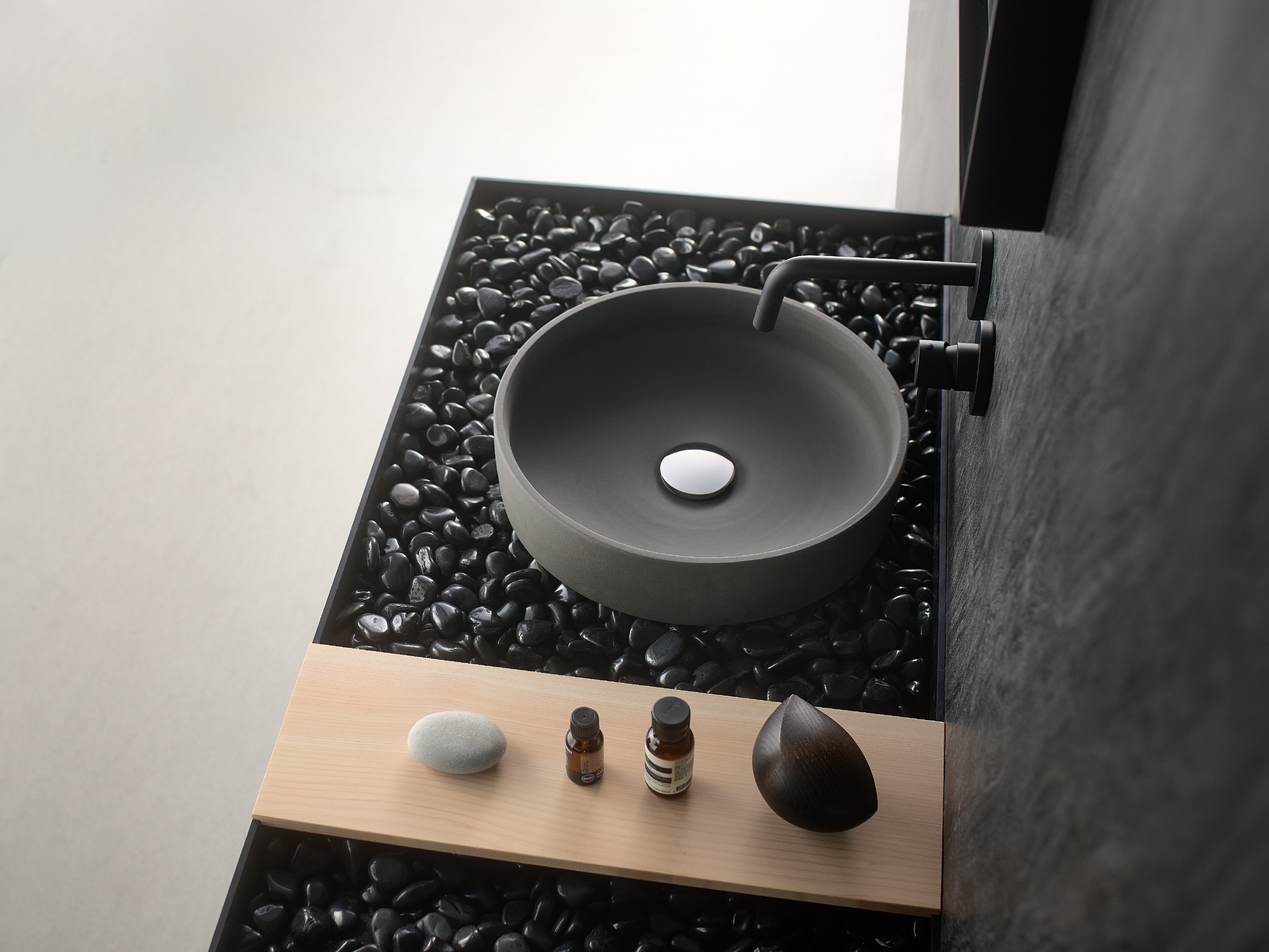 shigaraki concrete