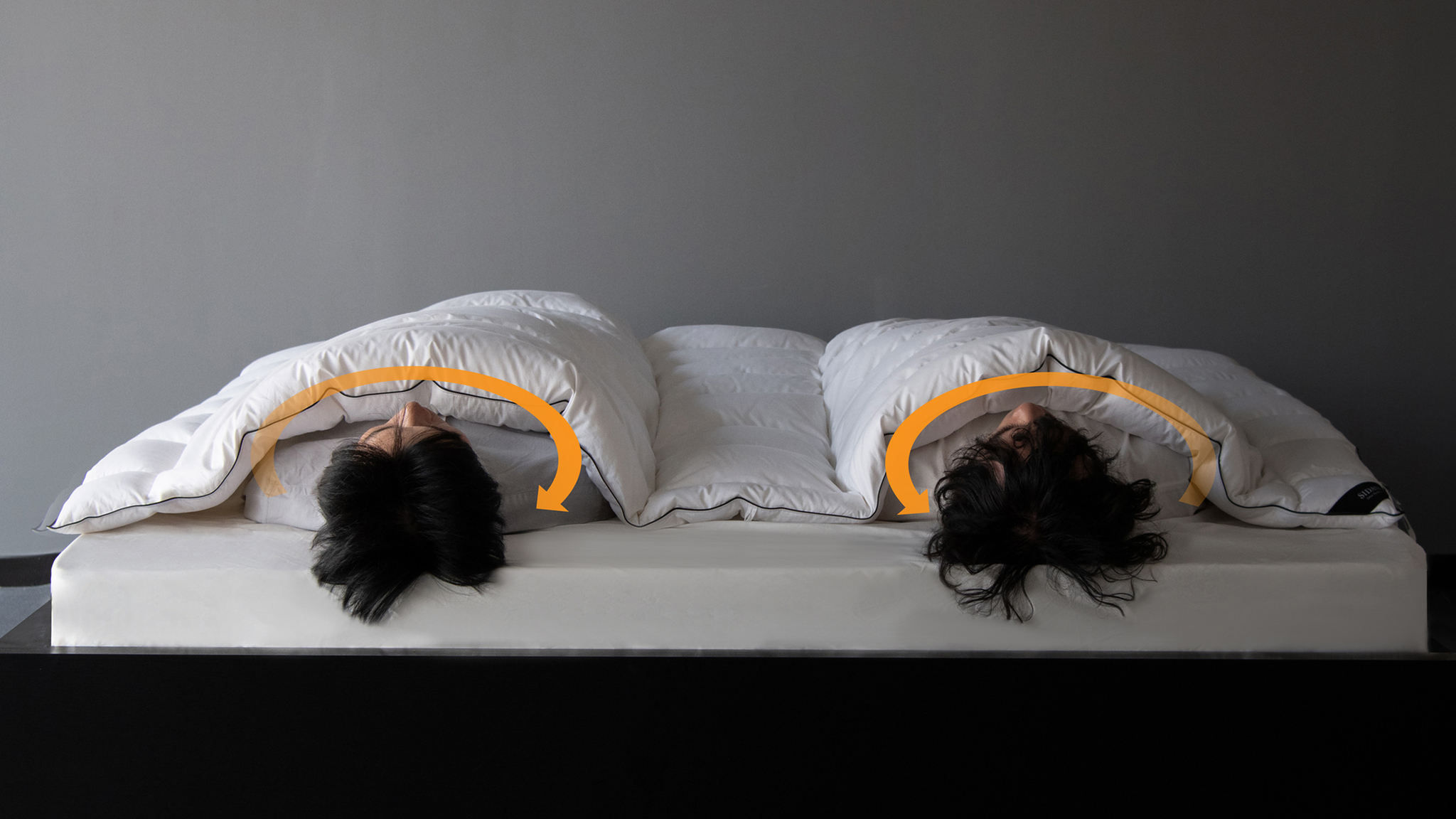 One-double temperature zoning goose down quilt