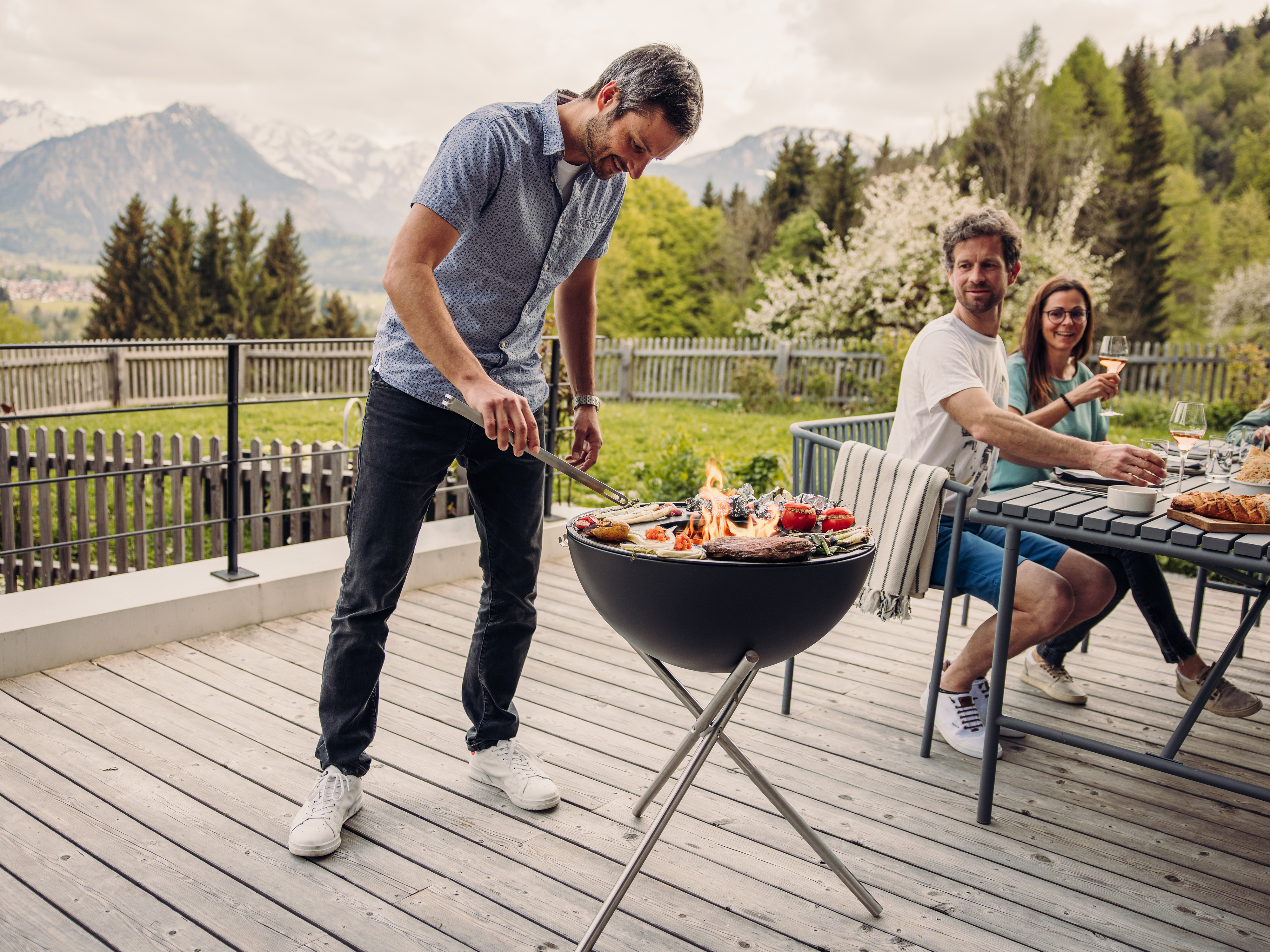 BOWL Modular Fire Bowl, Barbecue & Outdoor Kitchen