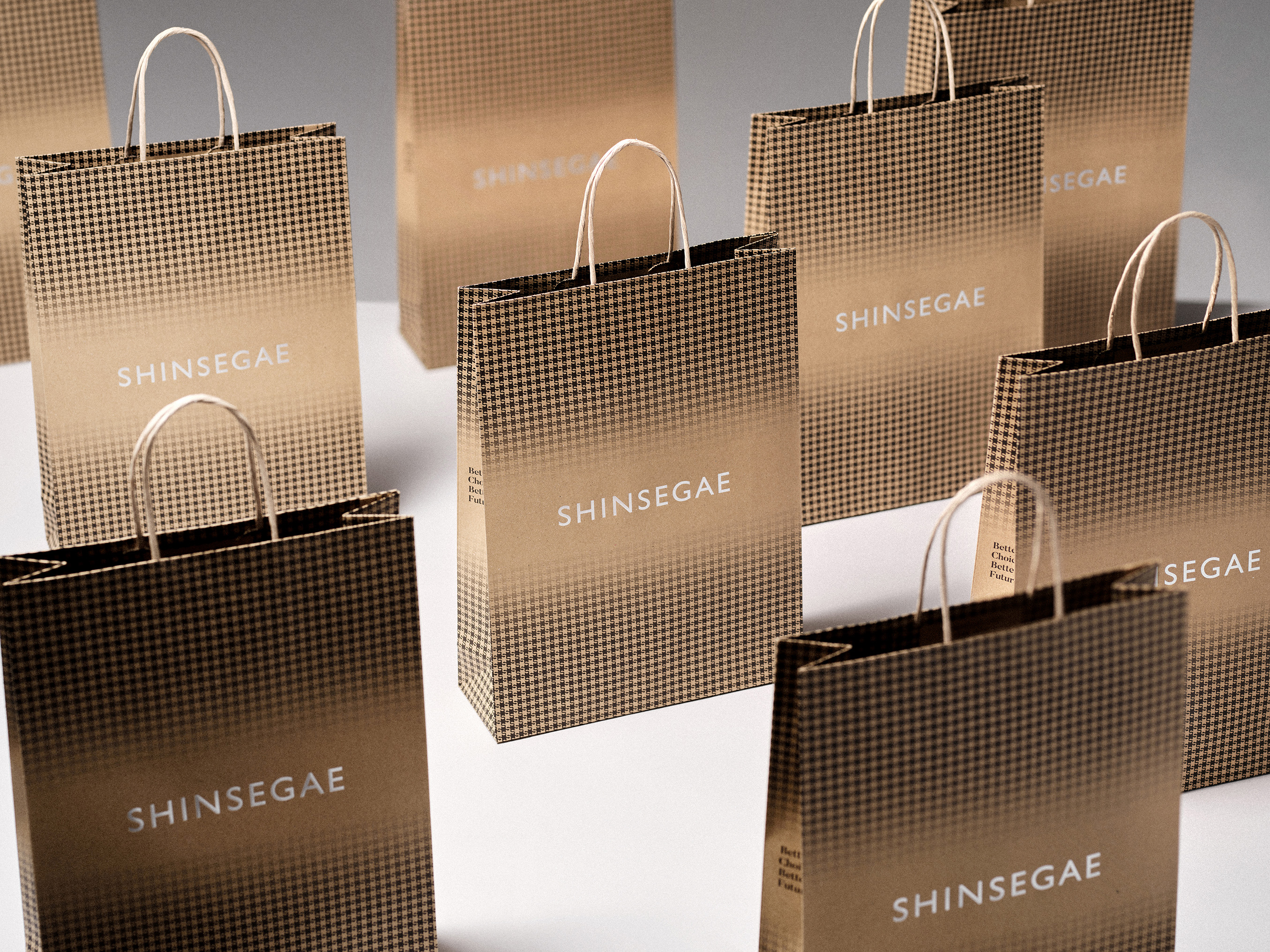 SHINSEGAE closed-loop recycled packaging