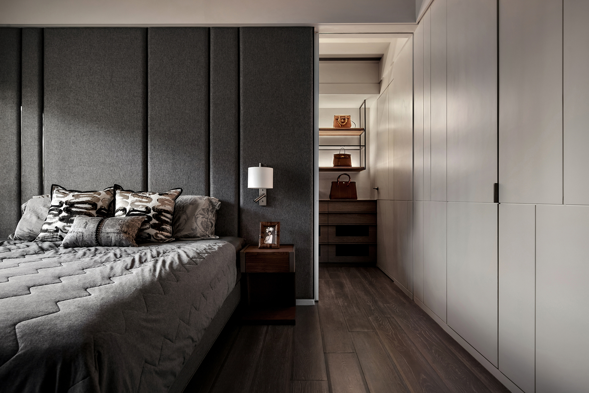 Tranquility and profound gray