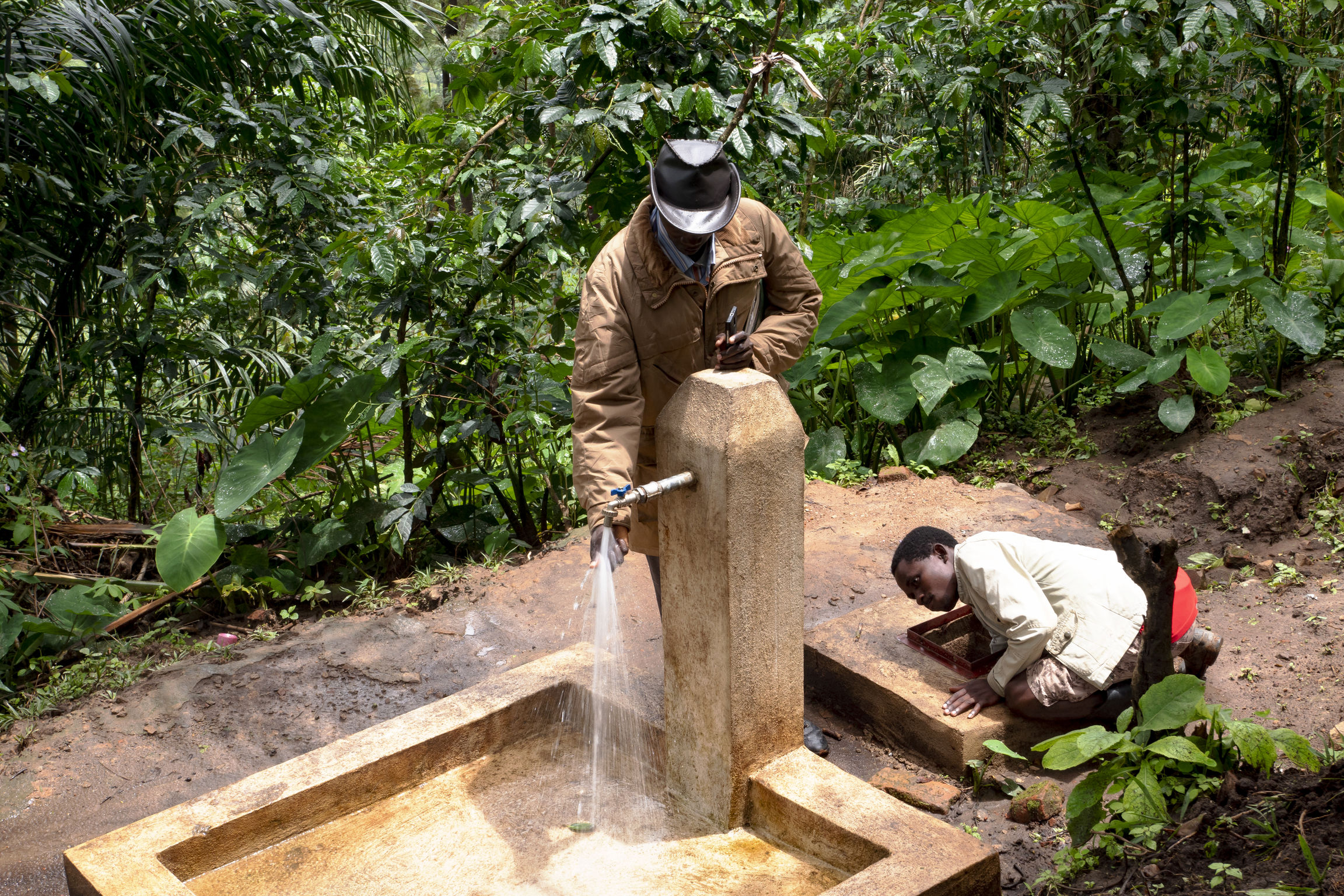 EAU SOURCE DE VIE ET DEVELOPPEMENT