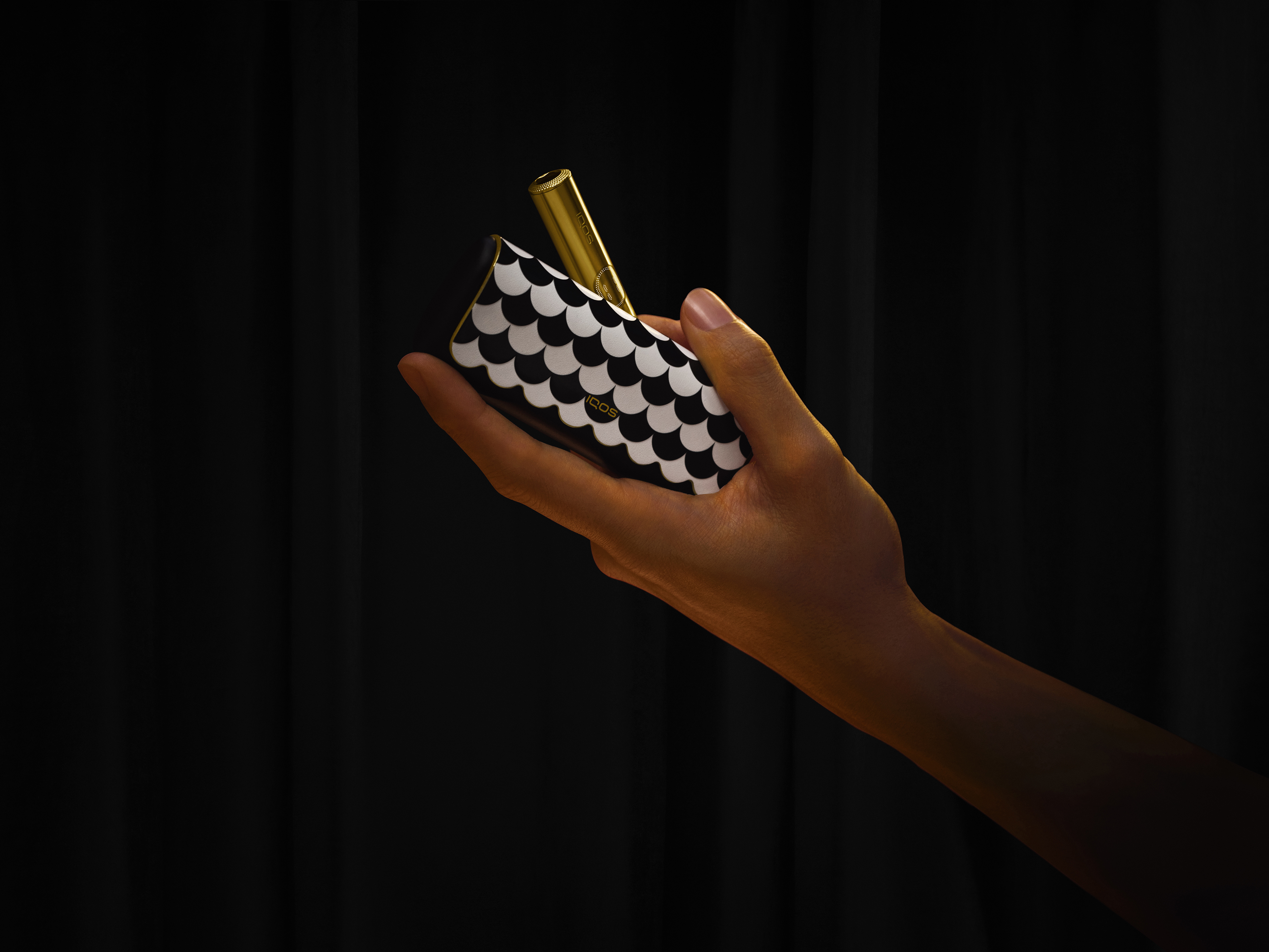 IQOS ILUMA I x SELETTI Limited Edition