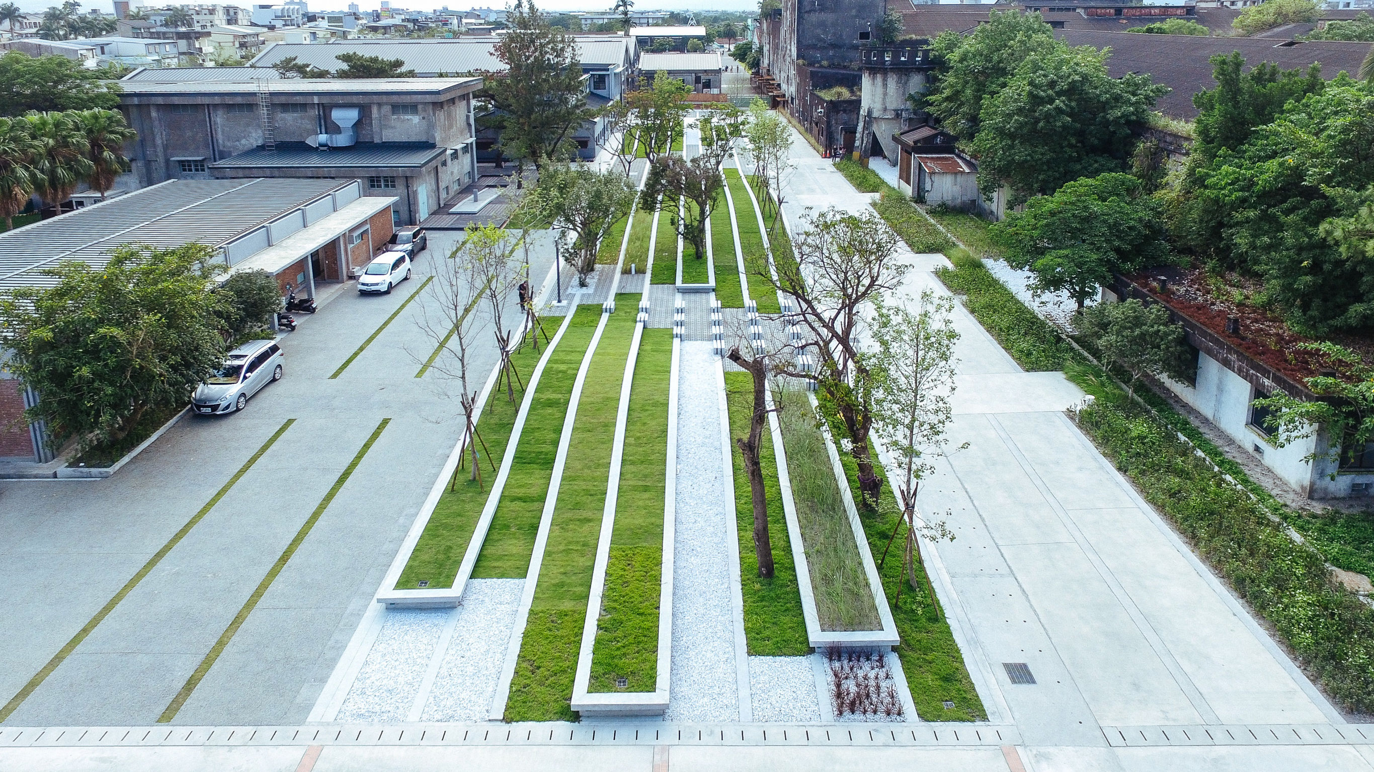 The Flowing Paperscapes for the War Memorial