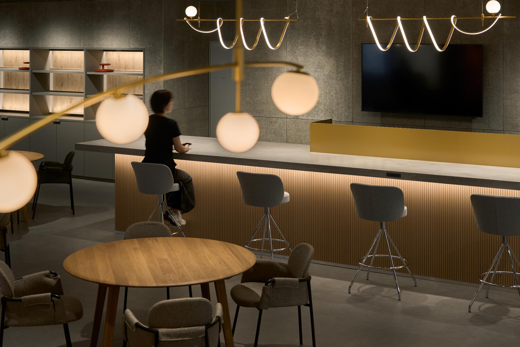 SINANEN Headquarter Office Project