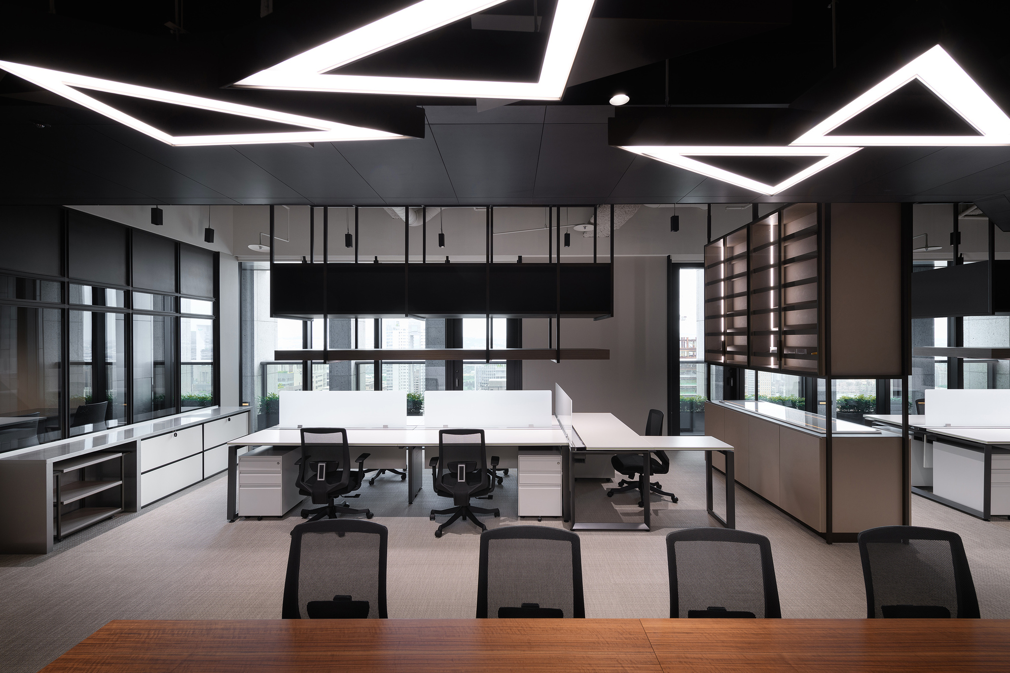 Brilliant Creative Center