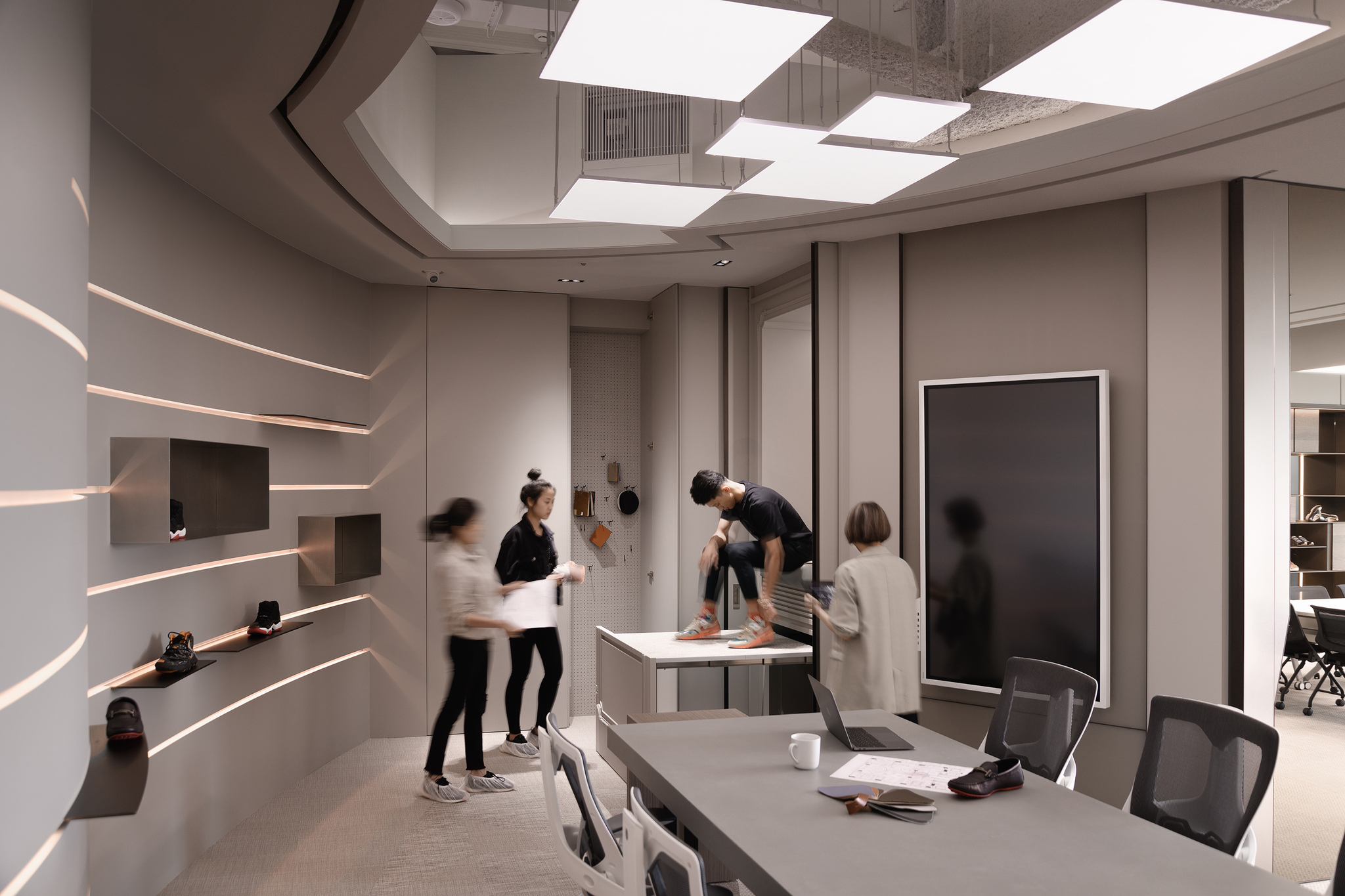 Brilliant Creative Center
