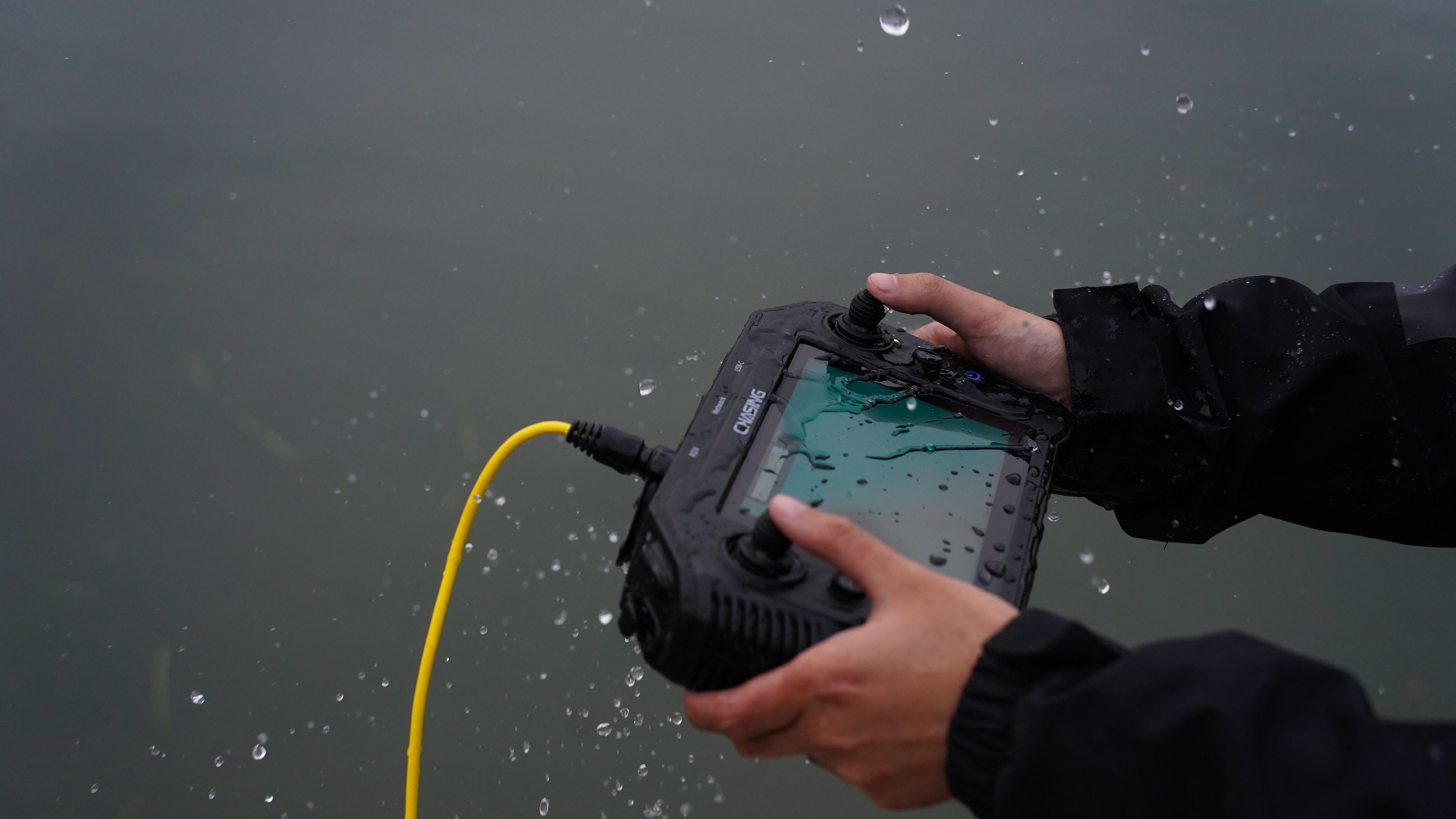 CHASING Water-proof Screen Remote Controller