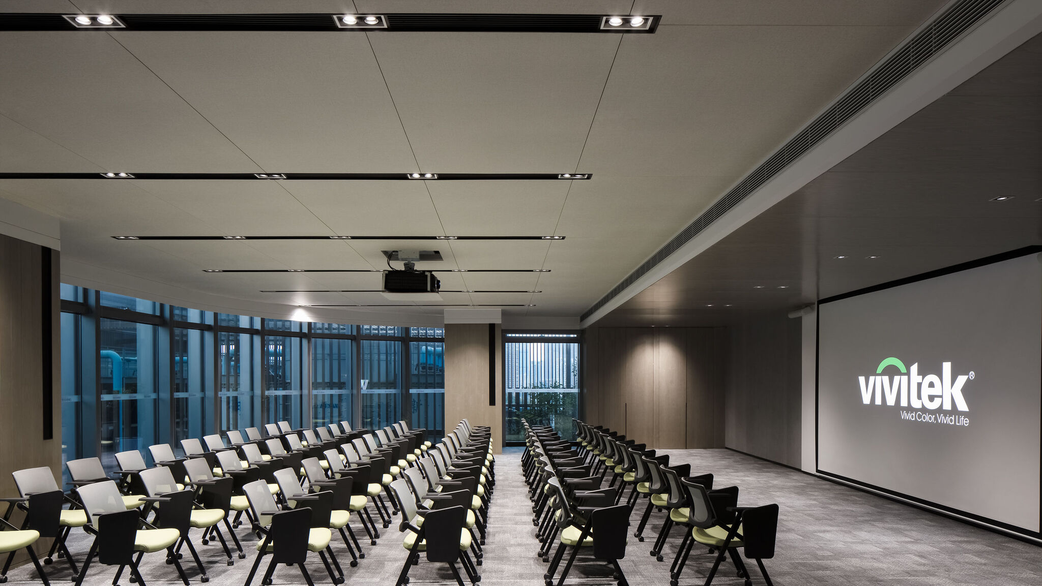 Qianhai Hongtu Business Sharing Center