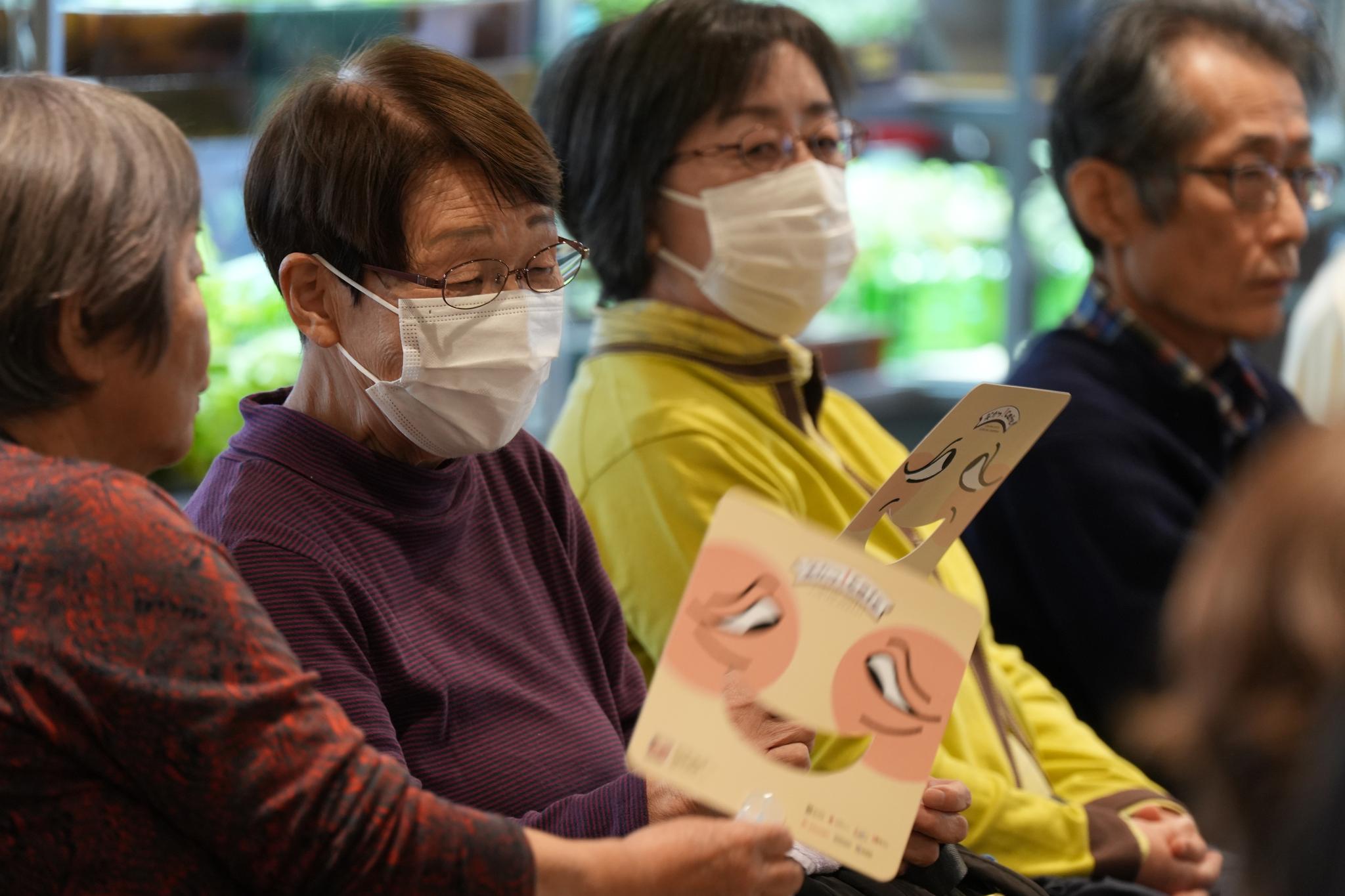 Warakatsu! Café: Laughter and Health Campaign