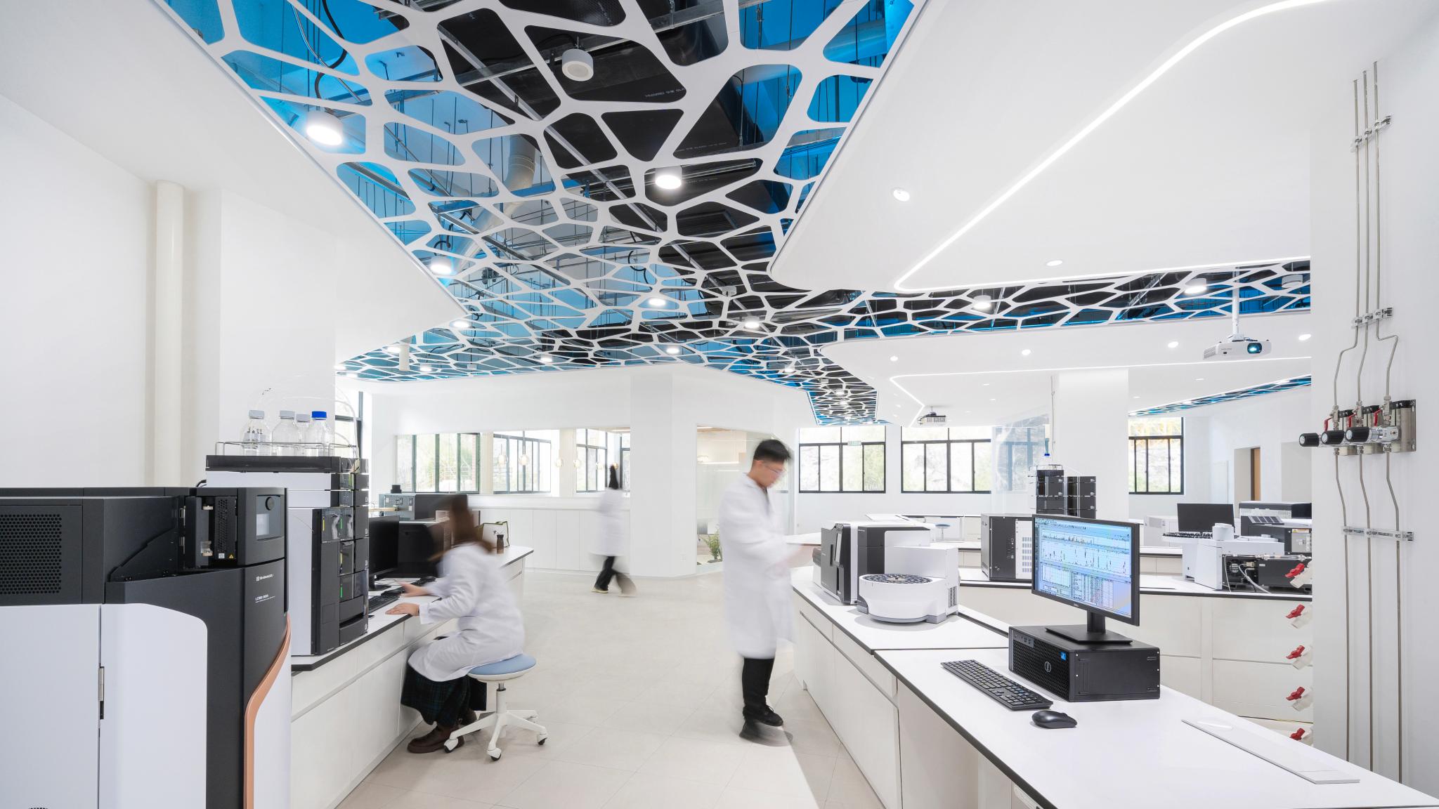 Nature-Inspired Innovation Lab