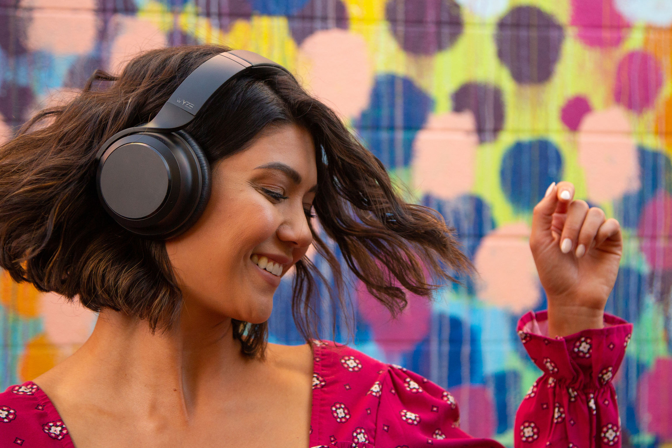 Wyze Noise-Cancelling Headphones