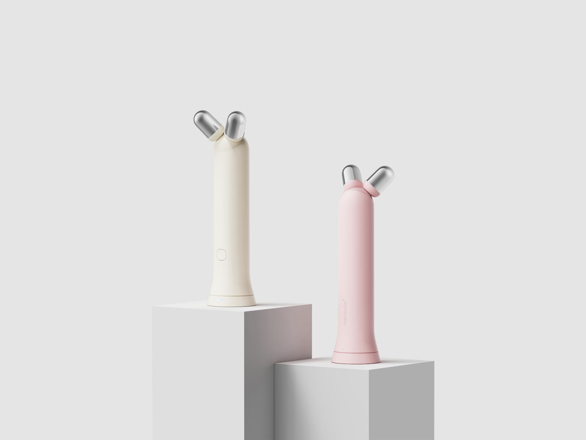 Medicube Booster Pro Mini Plus Ultimate Care Set