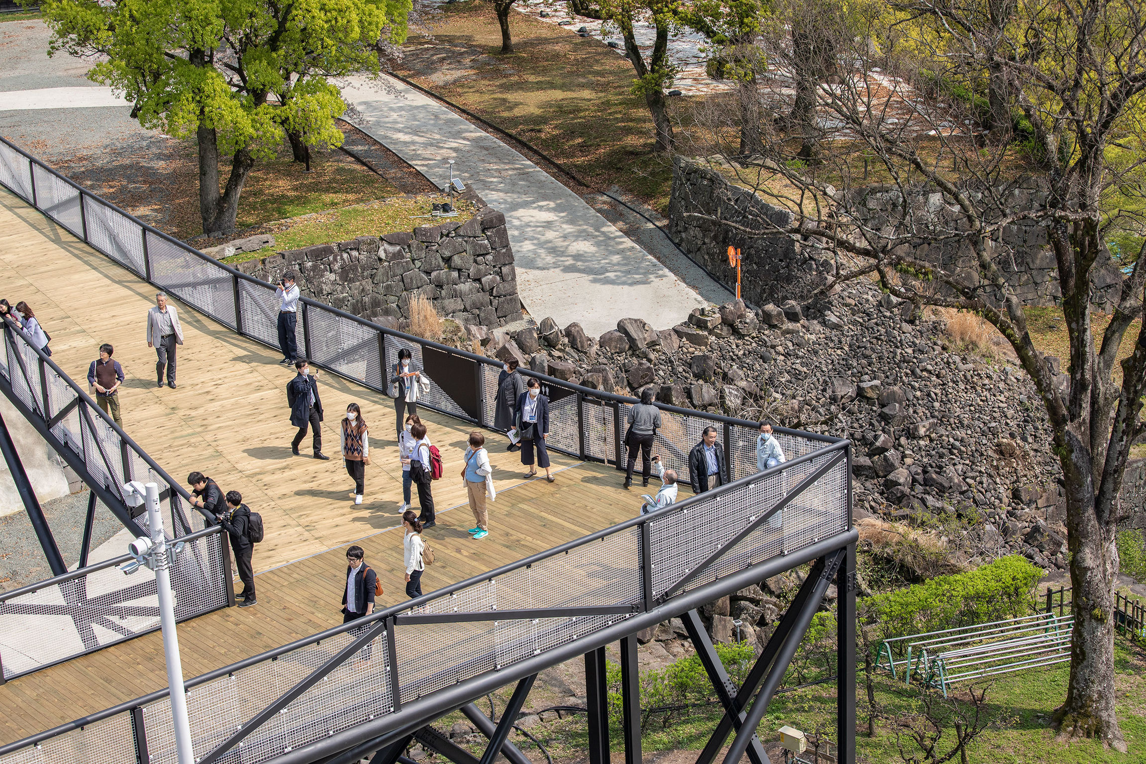 Kumamoto Castle Reconstruction Observation Path