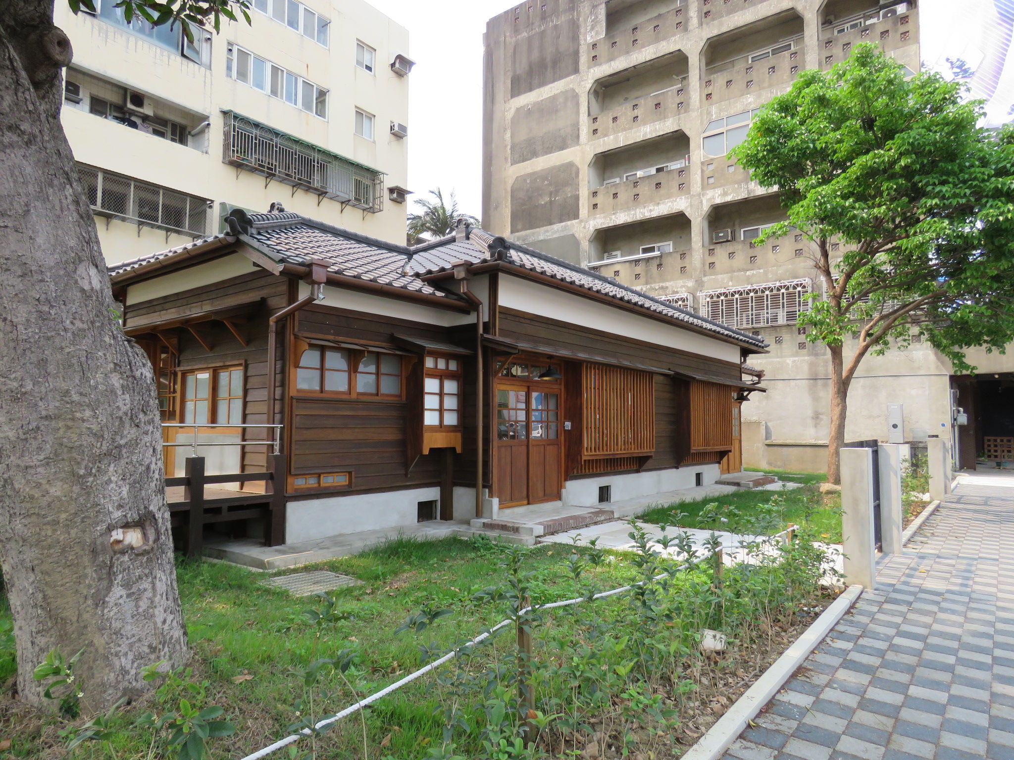 Police Dormitory on Nanda Road