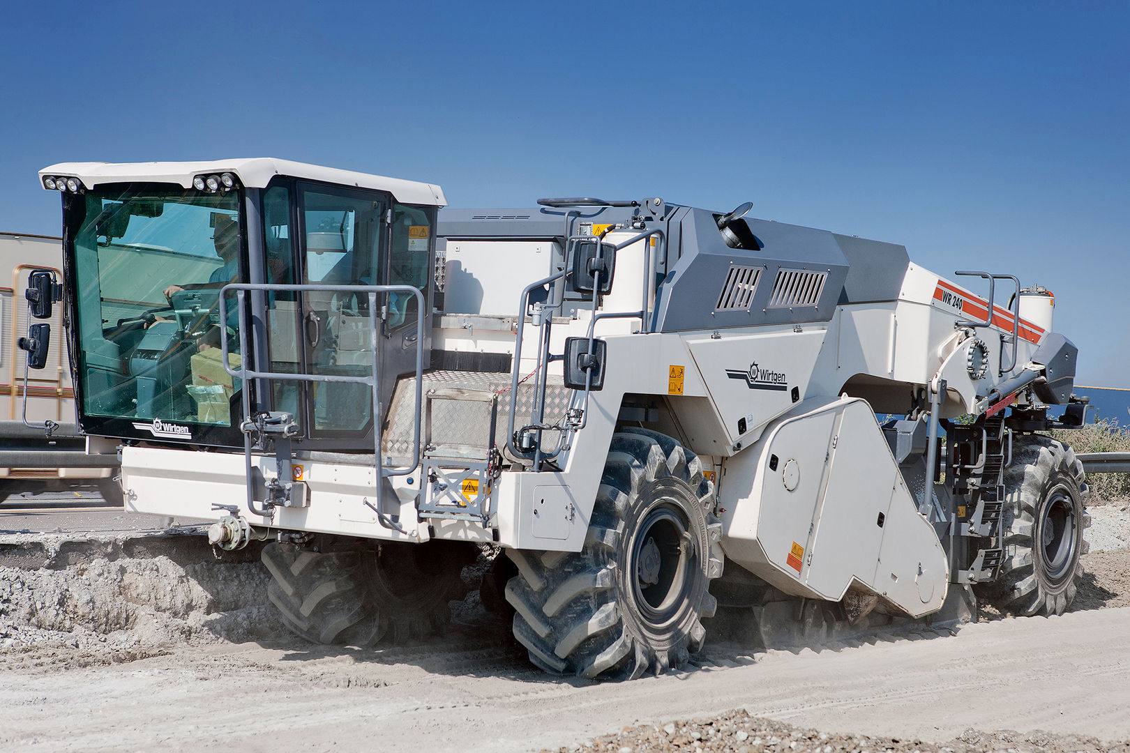 WIRTGEN WR 240