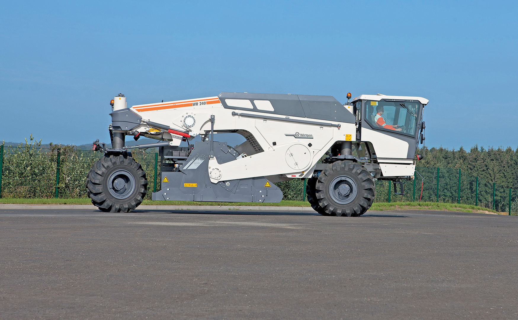 WIRTGEN WR 240