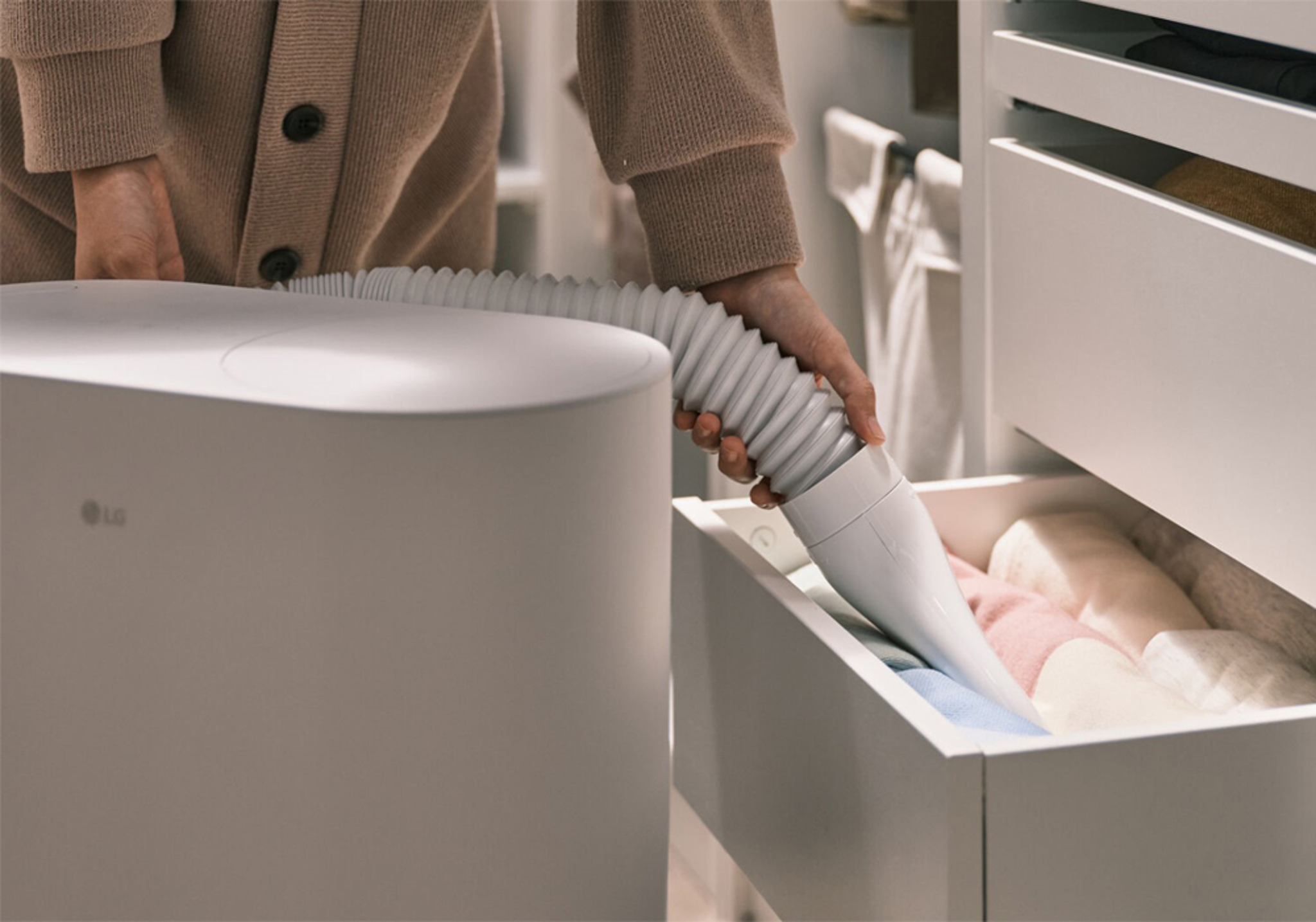 LG Global Dehumidifier