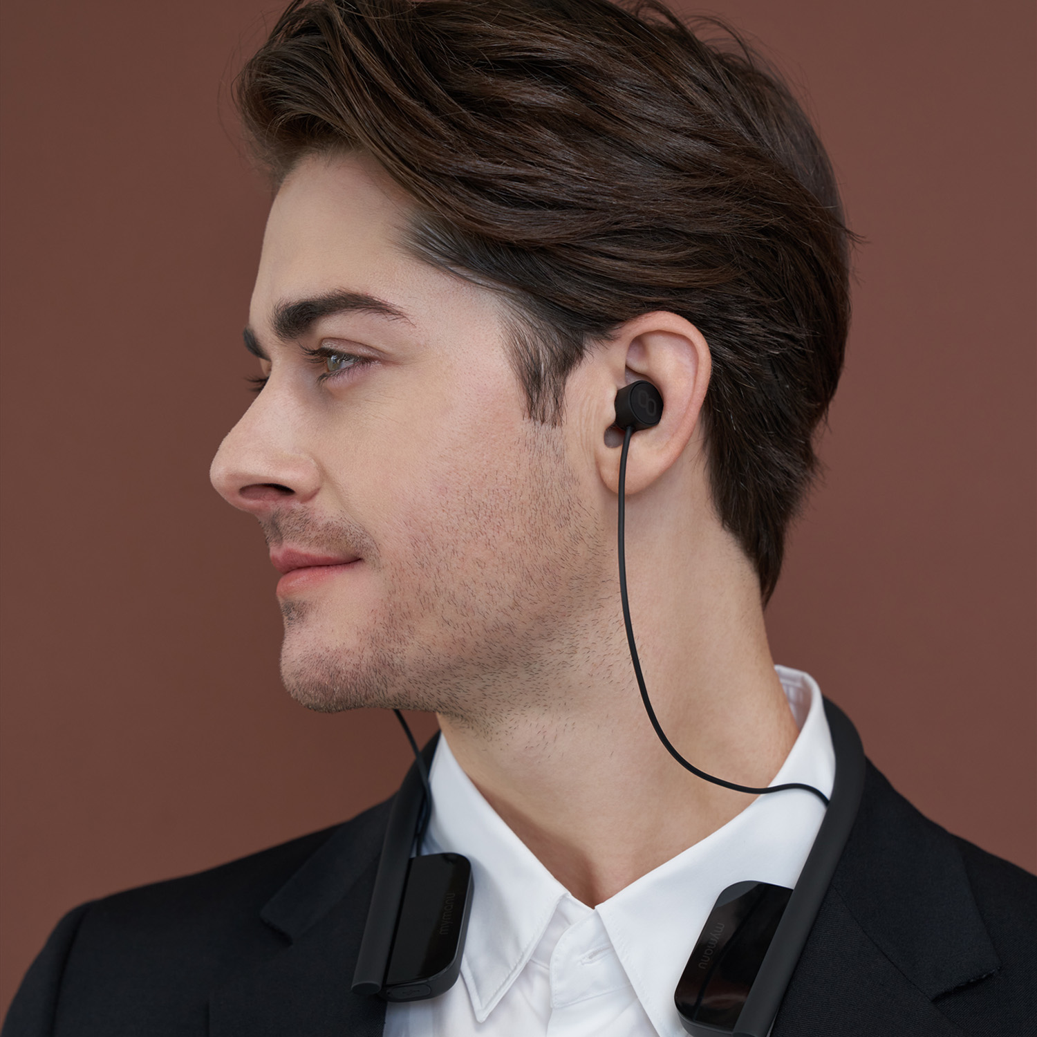 Titan - eSIM-powered, voice controlled Earbuds