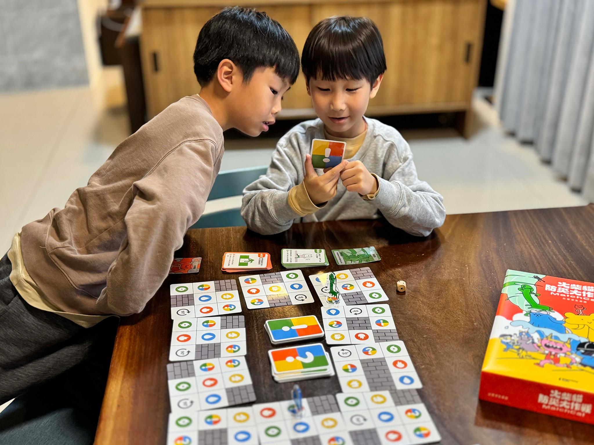 Match Cat Disaster Battle Game