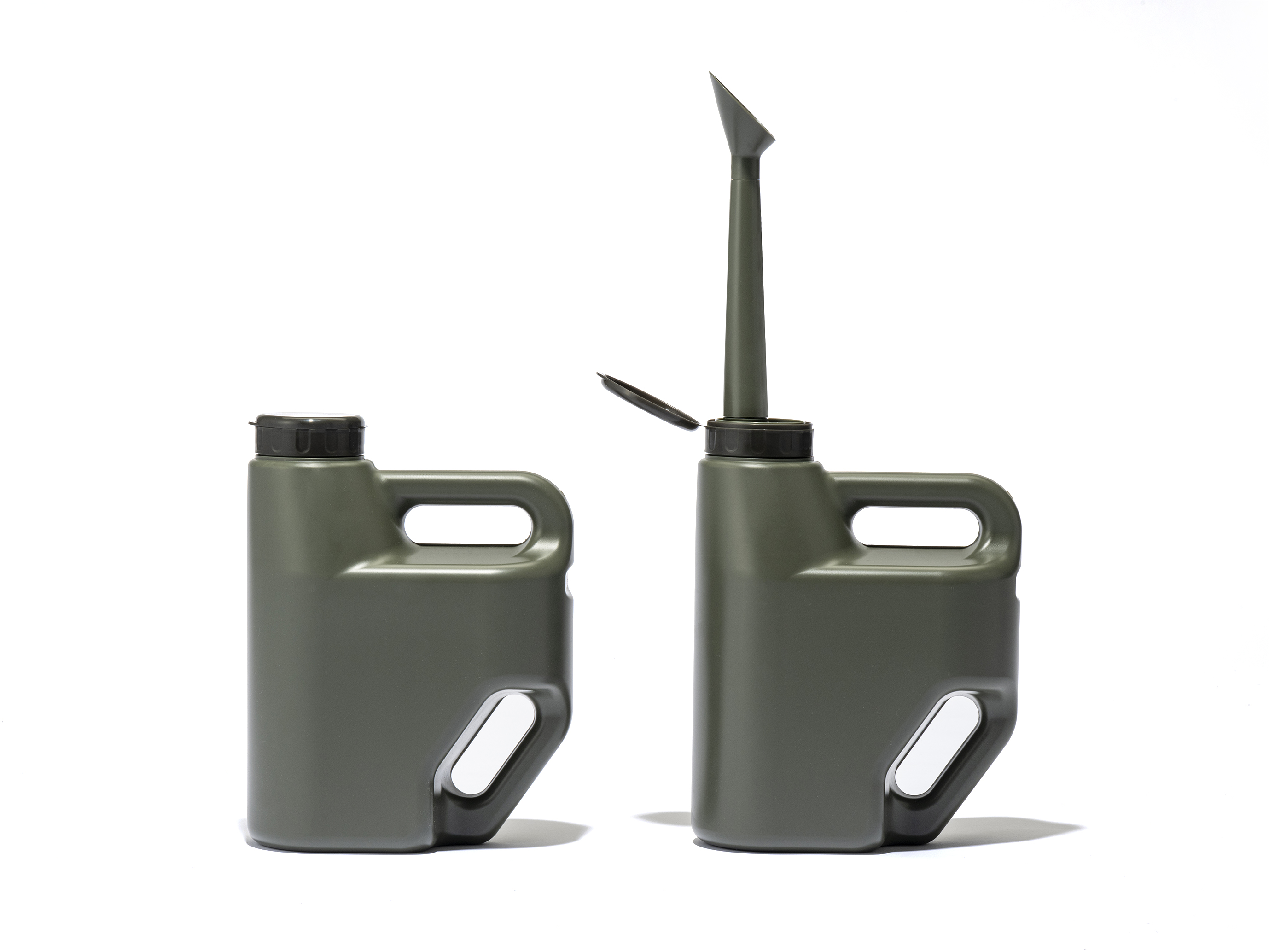 Granule spreader with storable nozzle "Nozpita"