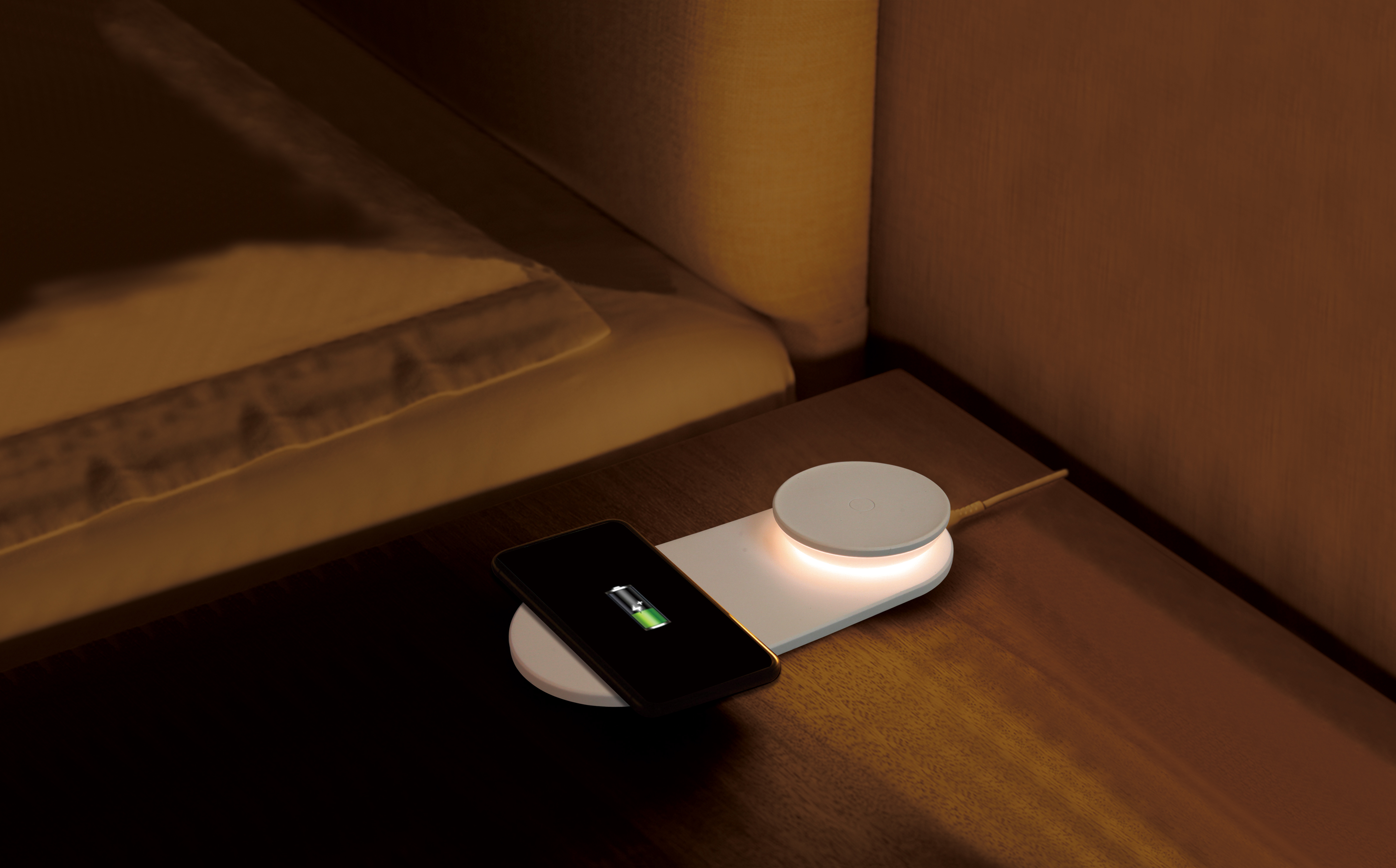 Halo Wireless Charging Pad with Bedside Lamp