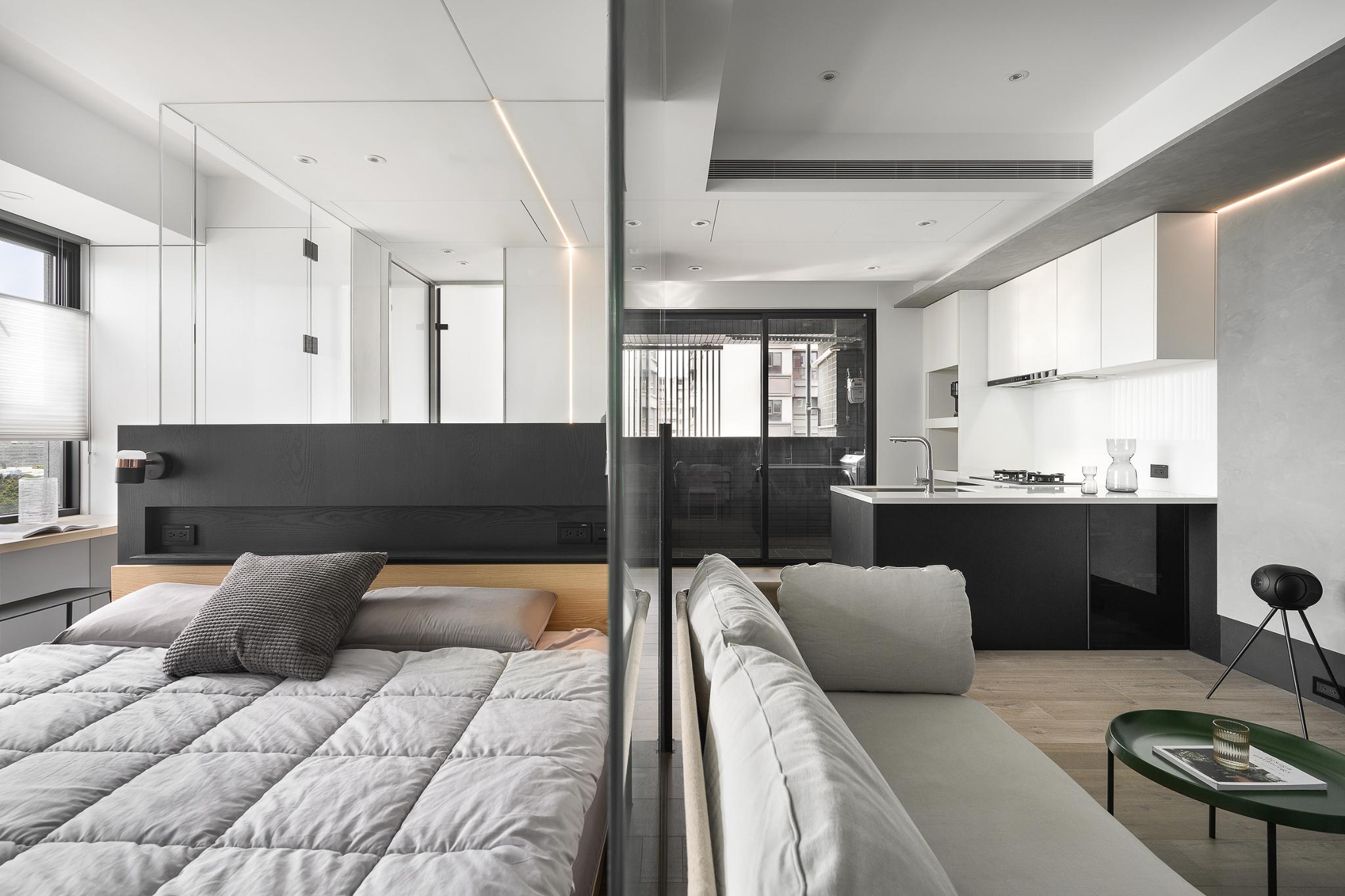 Sumizome : A Dwelling in Shades of Ink